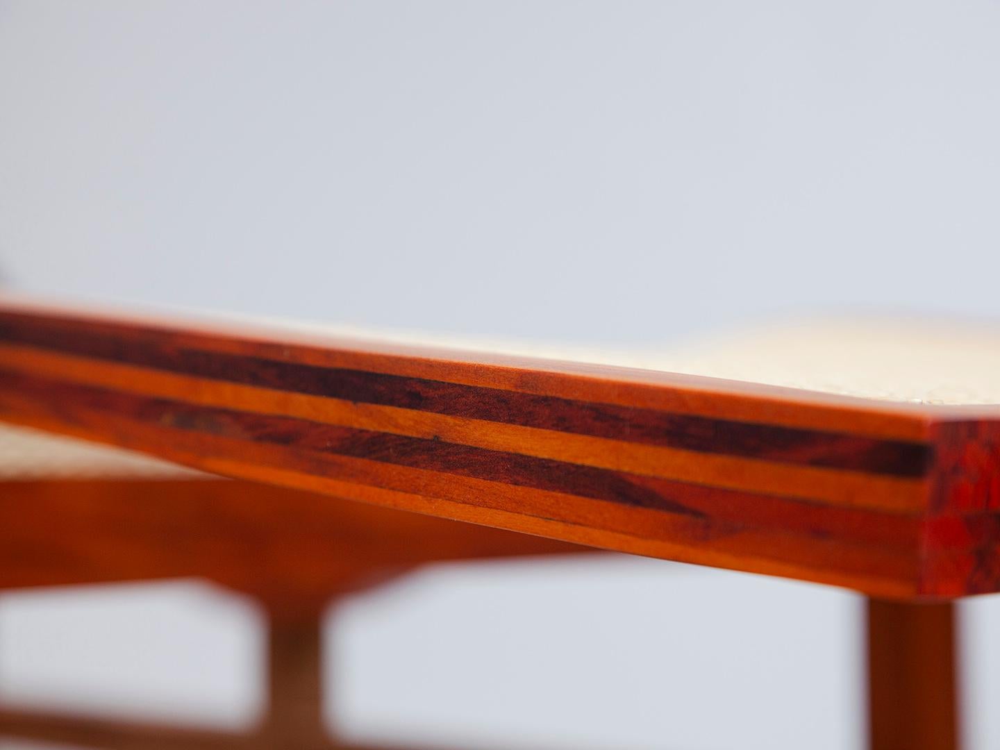 Paille Chaise Sossego en bois massif brésilien et paille naturelle en vente