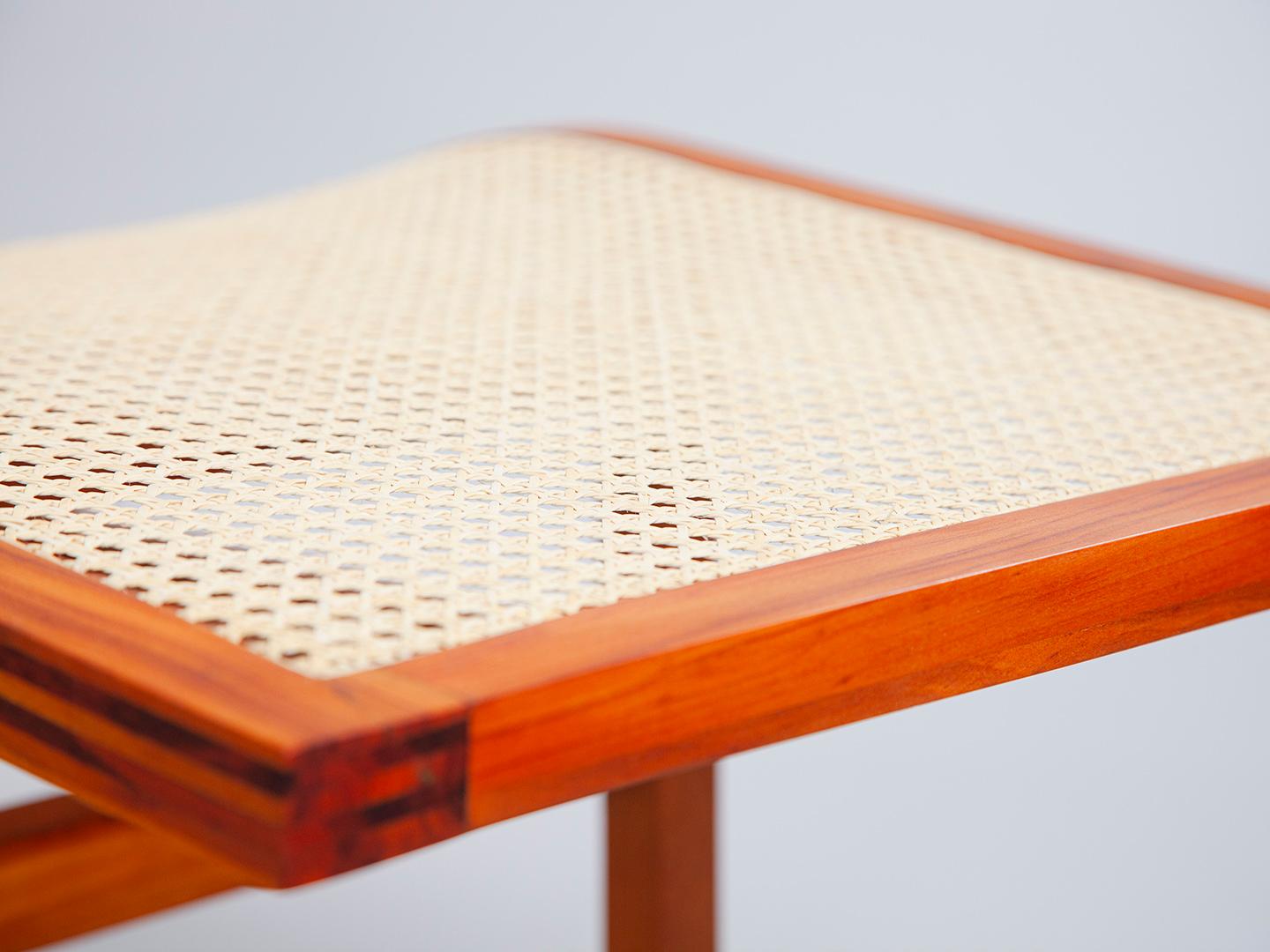Chaise Sossego en bois massif brésilien et paille naturelle en vente 1