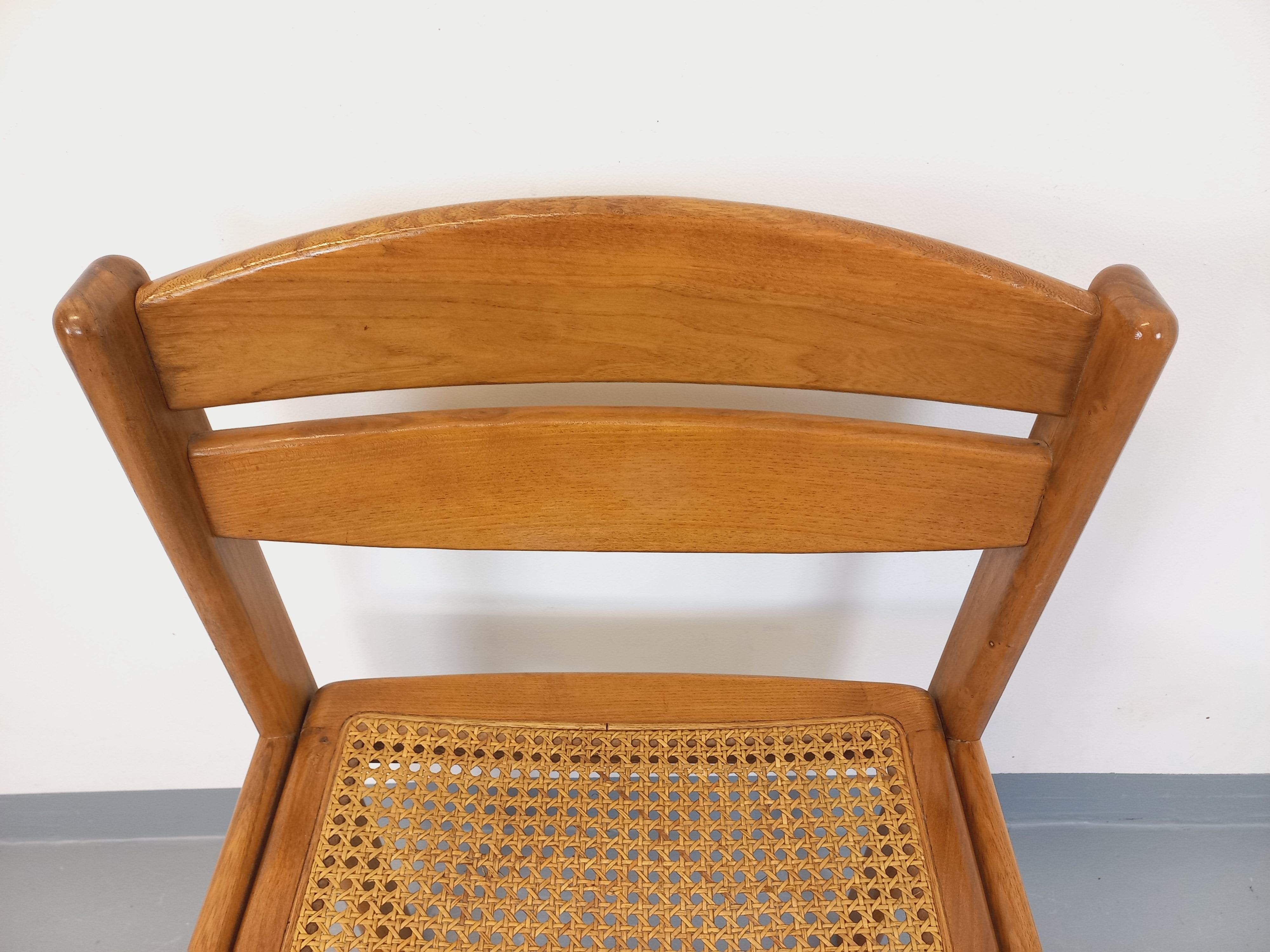 Chaise traîneau vintage en bois de hêtre et cannage des années 70 80 im Angebot 3