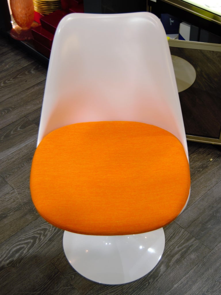 Chaise Tulipe, Tulip Chair, Saarinen and Knoll, Non Pivotante For Sale at  1stDibs