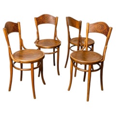 Chaises J&J Kohn