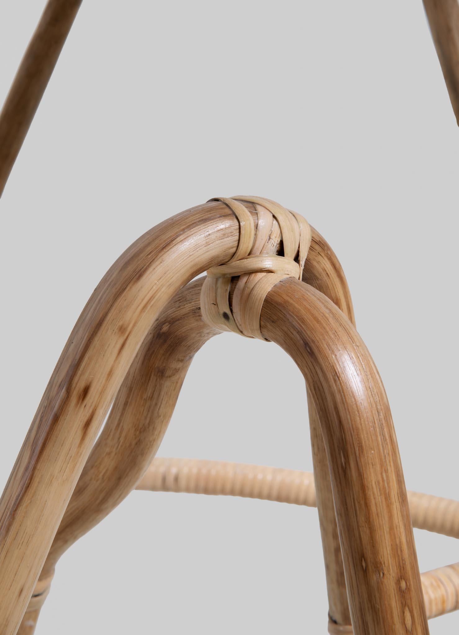 XXIe siècle et contemporain Tabouret Chakra en rotin Viya de Vikram Goyal en vente