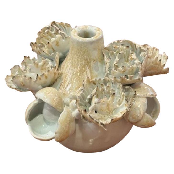 Chala Toprak, Zeitgenössische, moderne Blumenvase oder Kerzenleuchter, Porzellan, 2023