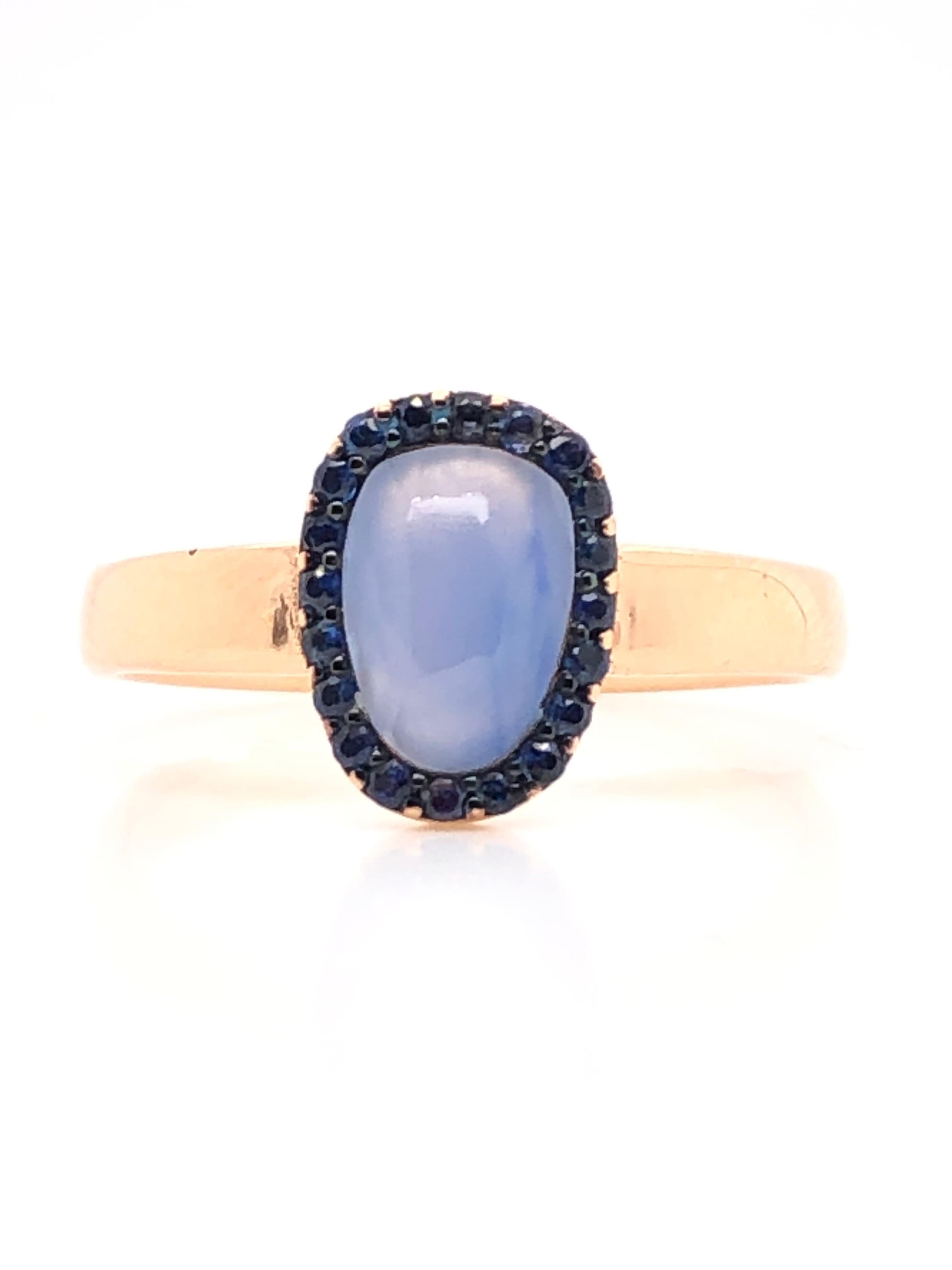 Chalcedony and Blue Sapphire on Rose Gold 18 Karat Ring 2