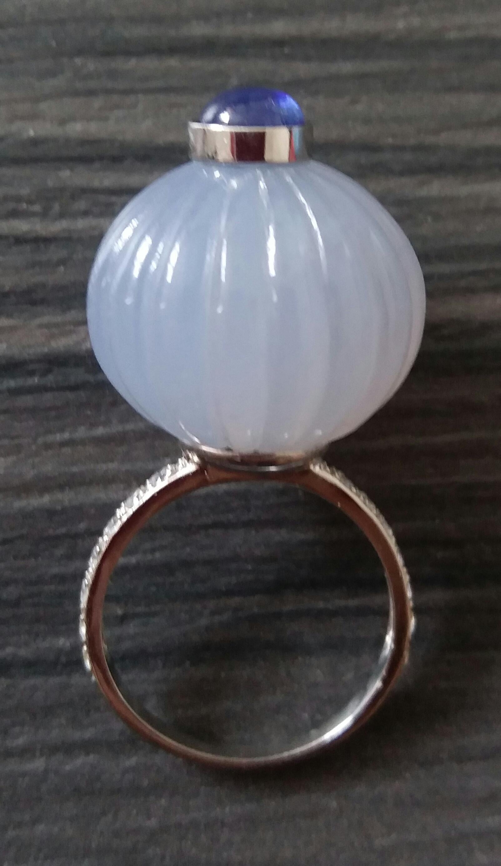 Contemporary Chalcedony Blue Sapphire Cabochon Diamonds 14 Karat White Gold Cocktail Ring For Sale