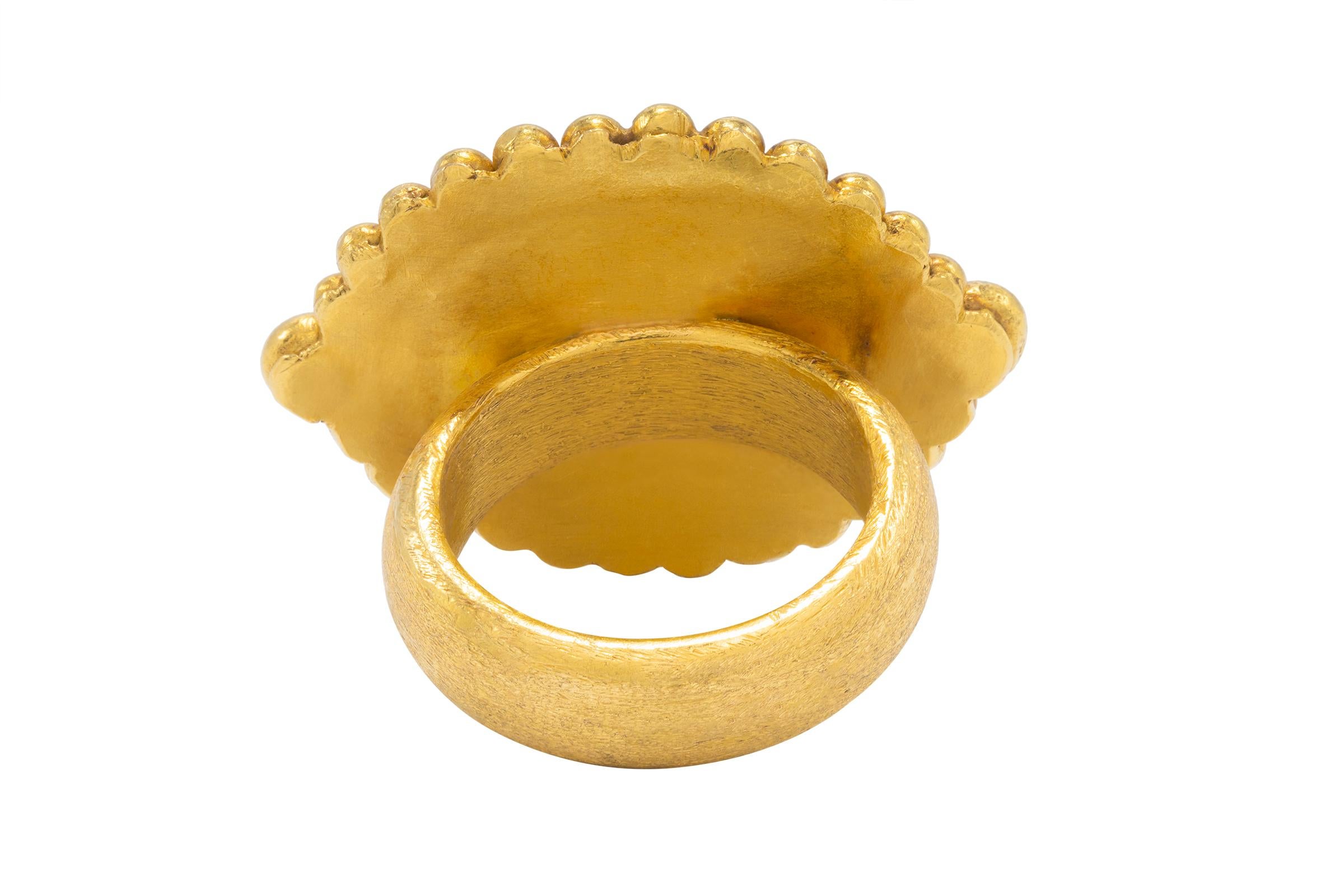 Chalcedony Cocktail Ring in 22k Gold by Tagili In New Condition In New York, NY
