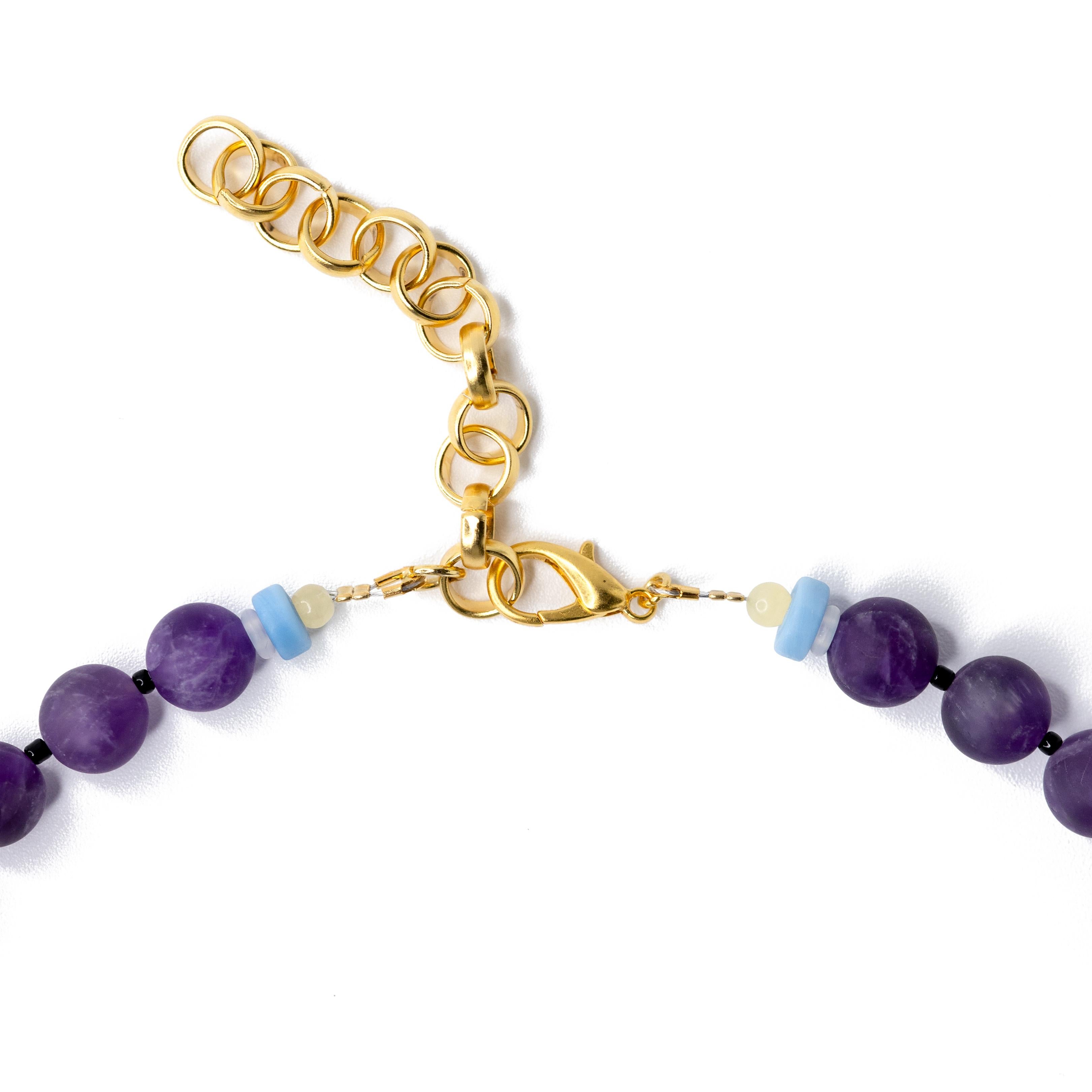Chalcedon-Gold-Halskette - Die Irisen-Garten-Halskette von Bombyx House (Kunsthandwerker*in) im Angebot