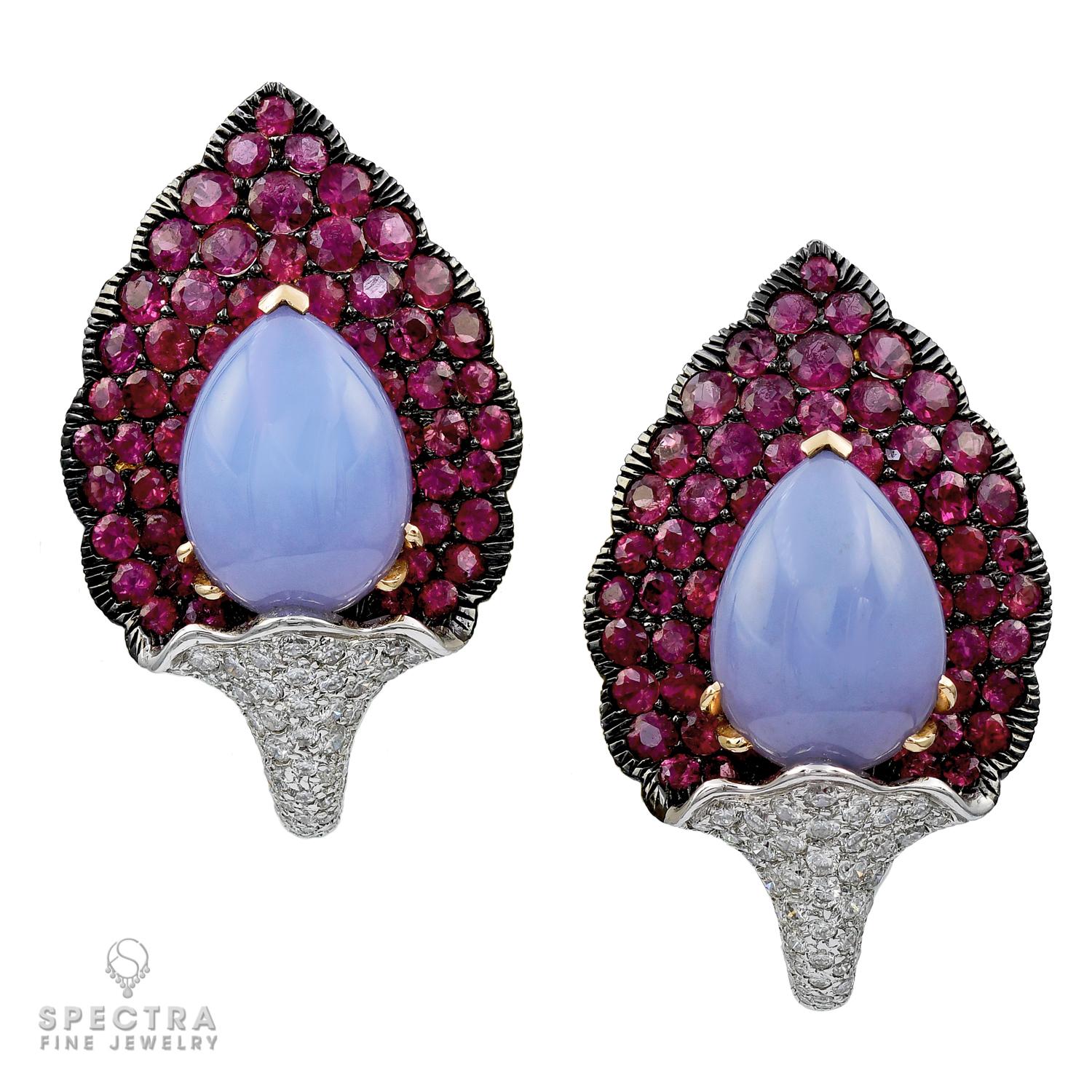 Chalcedony Pink Sapphire Earrings and Brooch/Pendant Jewelry Suite For Sale 1