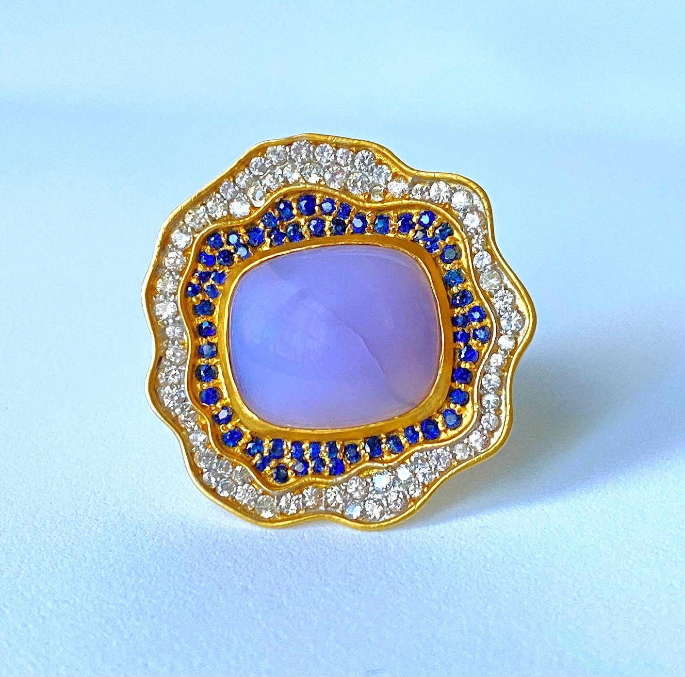 Chalcedony Sapphires and 18 Karat Gold Cocktail Ring by Lauren Harper For Sale 3