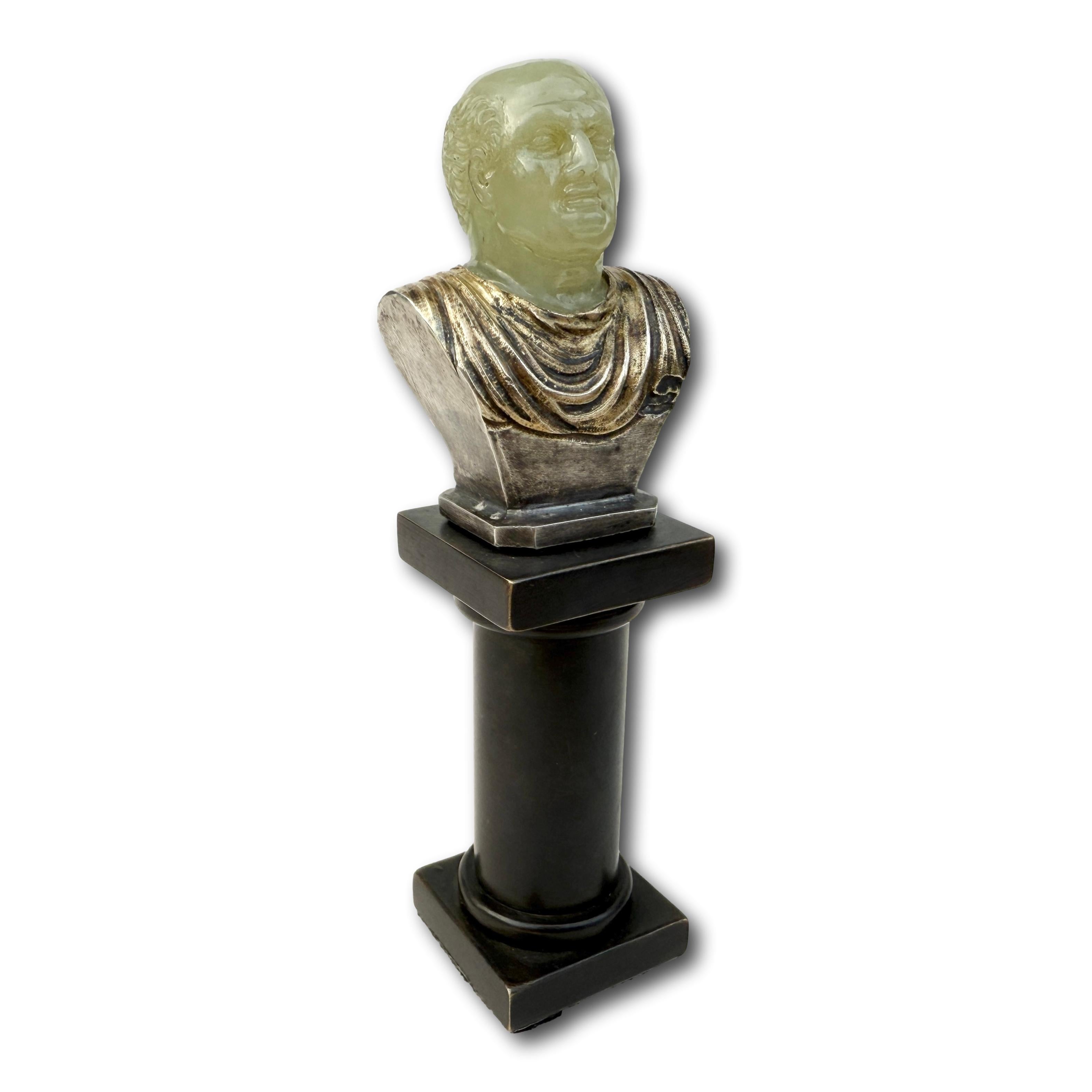 Chalcedony & Silver-Gilt Bust of the Emperor Vespasian. Italy, 17th–18th century For Sale 9
