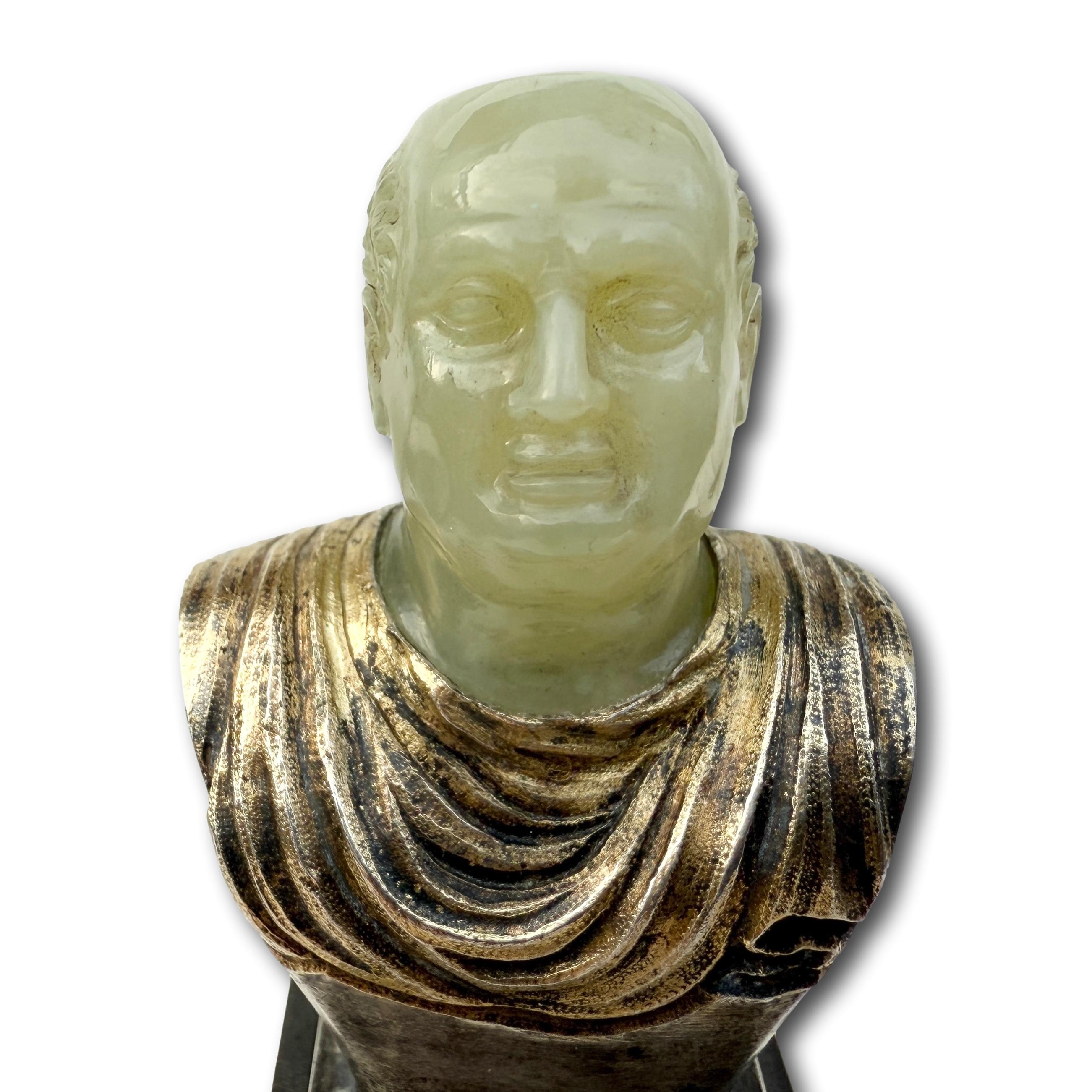 Chalcedony & Silver-Gilt Bust of the Emperor Vespasian. Italy, 17th–18th century In Good Condition For Sale In London, GB