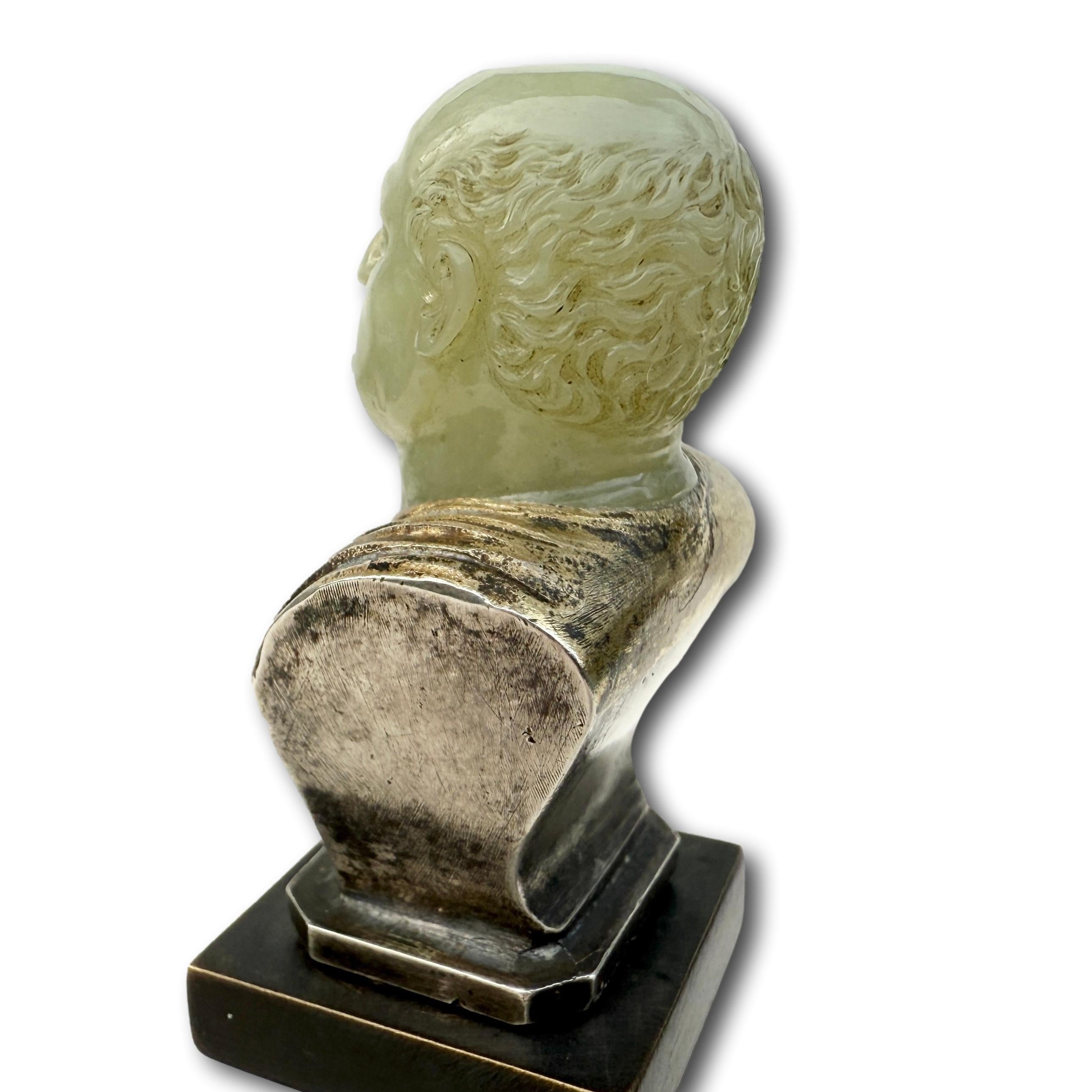 Chalcedony & Silver-Gilt Bust of the Emperor Vespasian. Italy, 17th–18th century For Sale 1