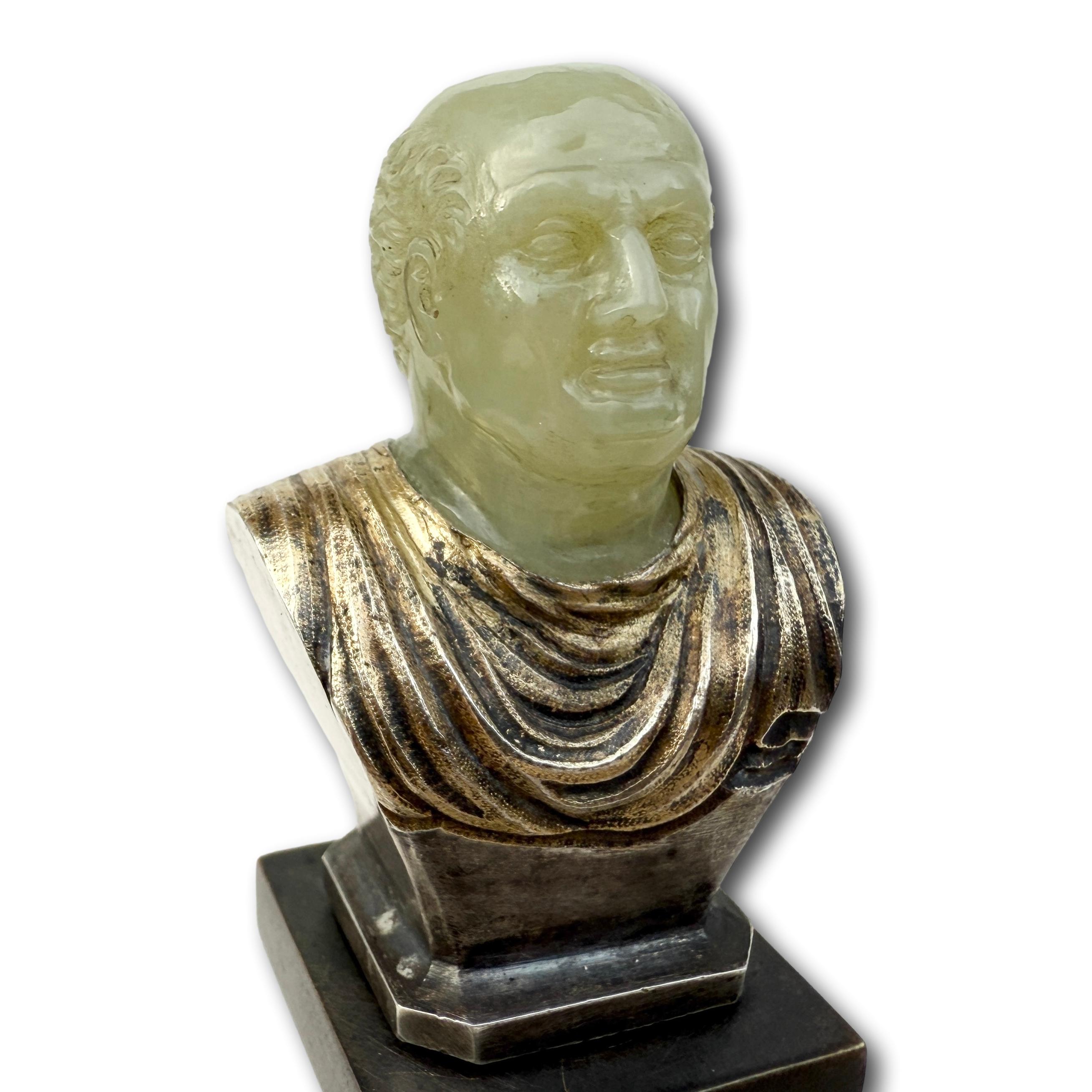 Chalcedony & Silver-Gilt Bust of the Emperor Vespasian. Italy, 17th–18th century For Sale 4