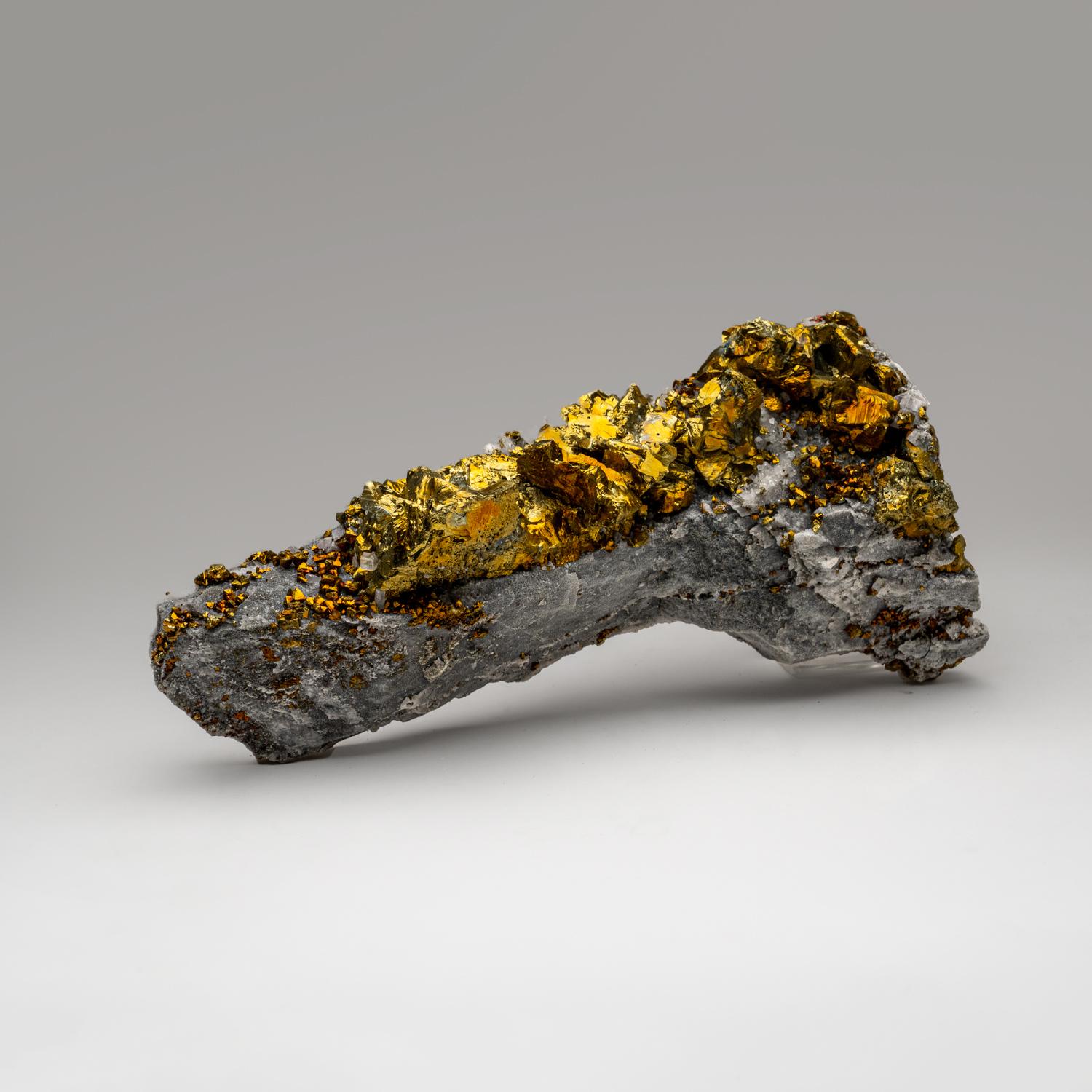 Calcopirite dalla miniera di Huanggang, Keshiketeng Qi, Chifeng, Mongolia Interna, Cina in vendita 2