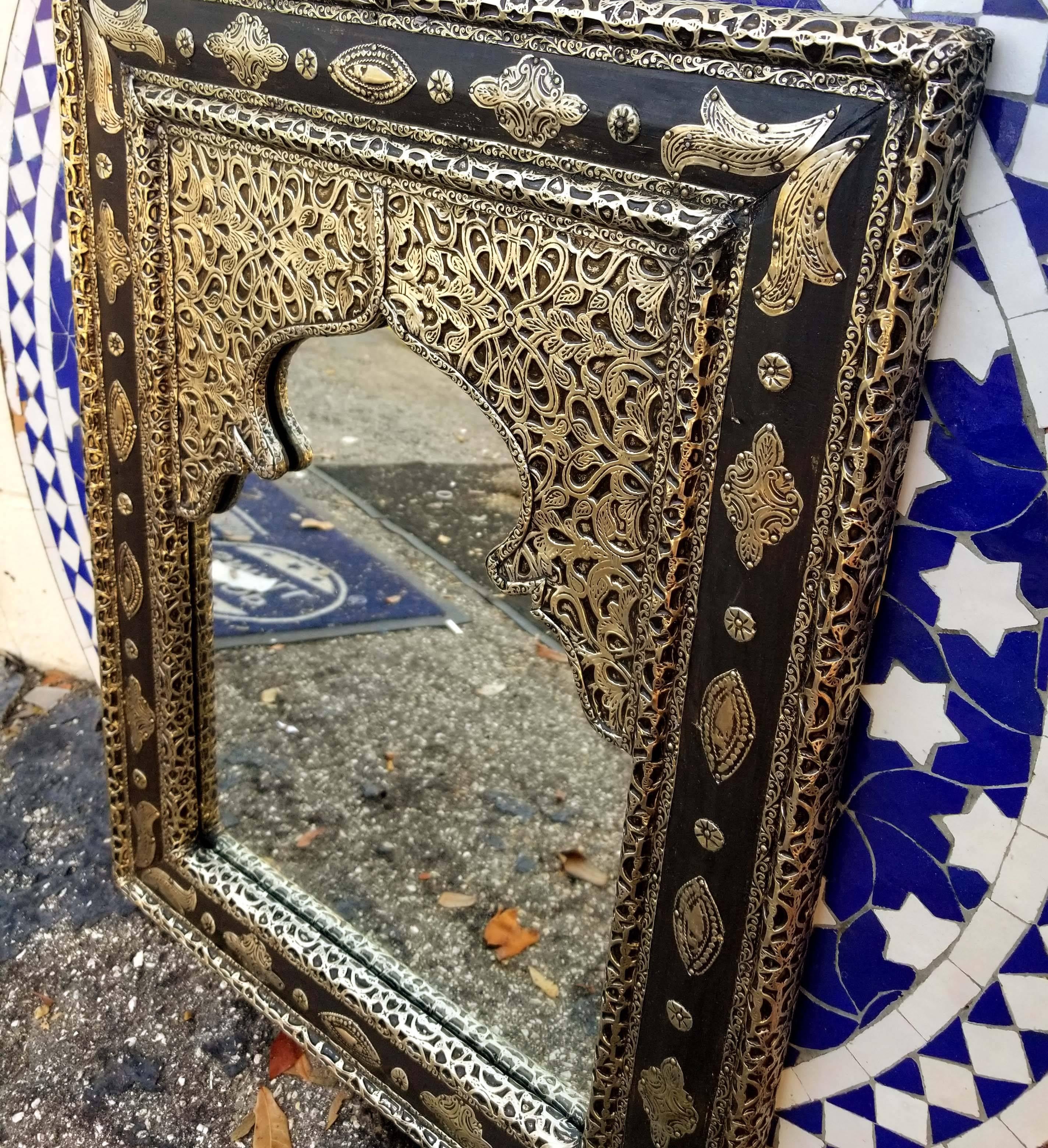 Contemporary Chalet II Moroccan Bone Mirror, Marrakech For Sale