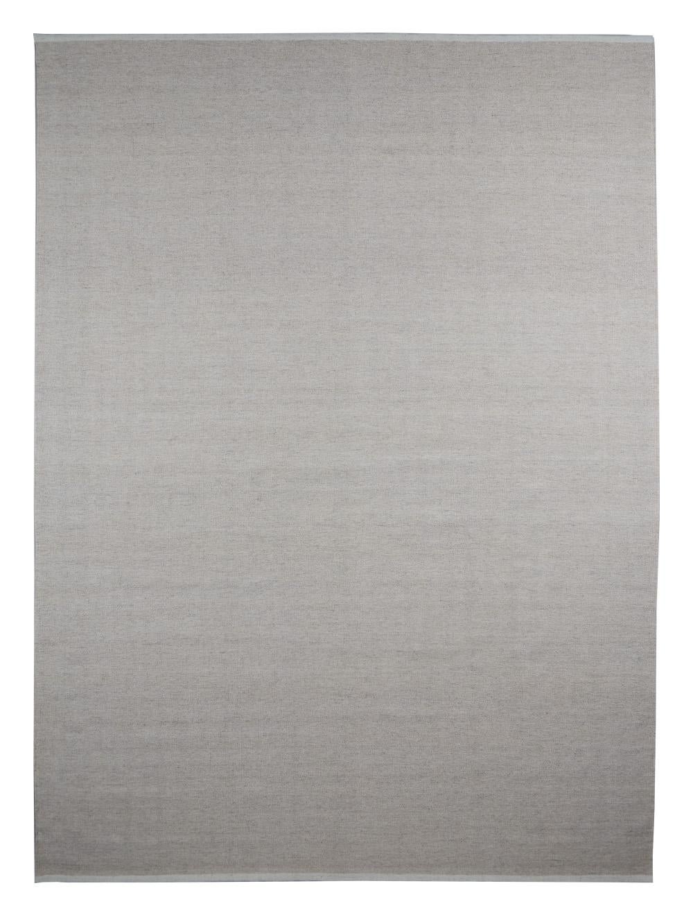 Chalk Escape Kelim Carpet by Massimo Copenhagen.
Designed by Space Copenhagen.
Handwoven.
Materials: 100% undyed natural wool.
Dimensions: W 300 x H 400 cm
Available colors: Chalk, Chalk with Fringes, Light Beige, Light Beige with Stitches,