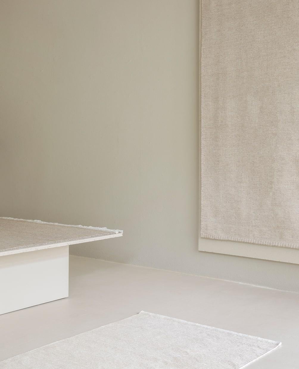 Chalk Escape Kelim Carpet by Massimo Copenhagen In New Condition For Sale In Geneve, CH