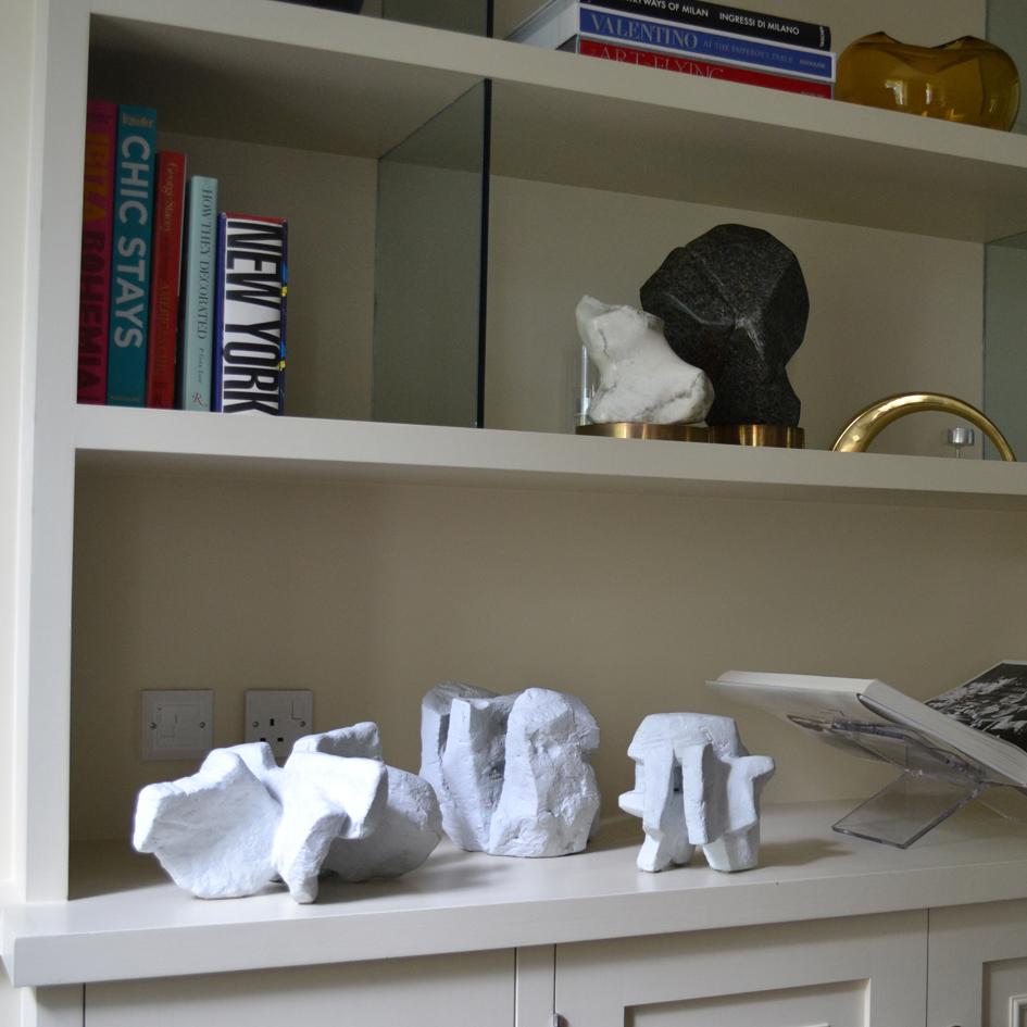 Escultura abstracta en blanco tiza de Bryan Blow 1 en venta 5