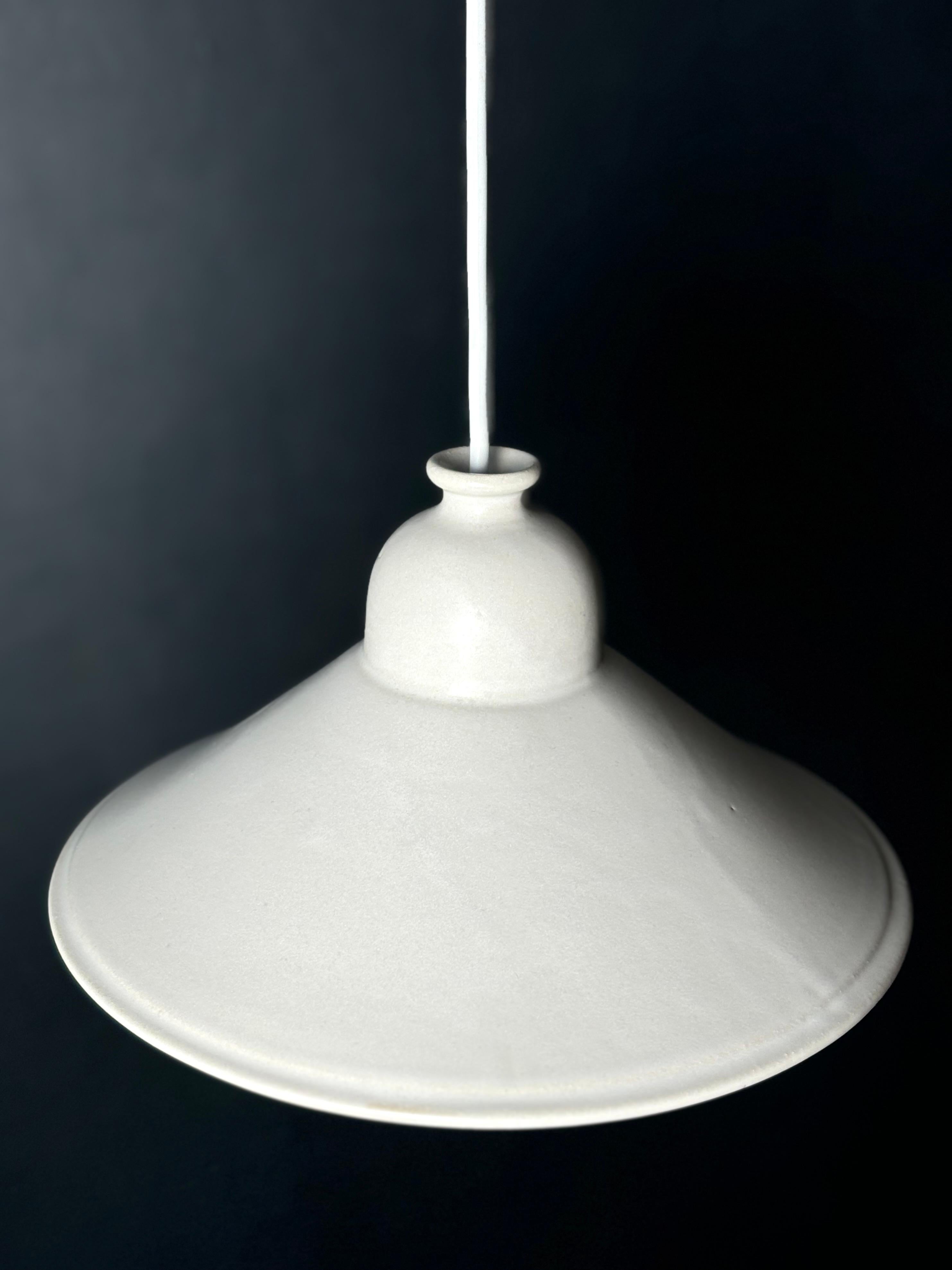 Ceramica Ciondoli in gres danese Chalk White, anni '70 in vendita