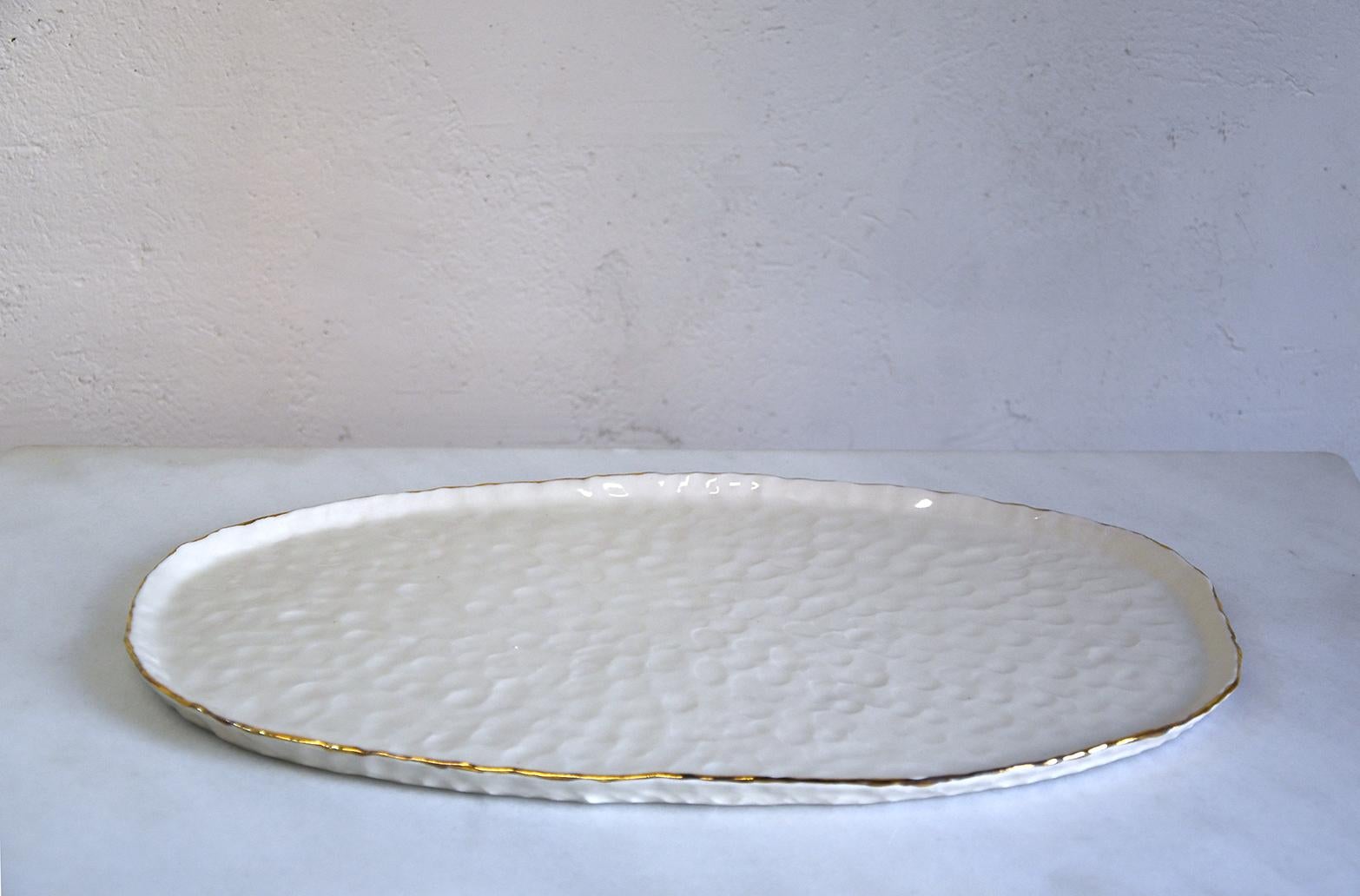 Modern Challah Plate by Isabel Halley, White Porcelain with 22-Karat Gold Luster For Sale
