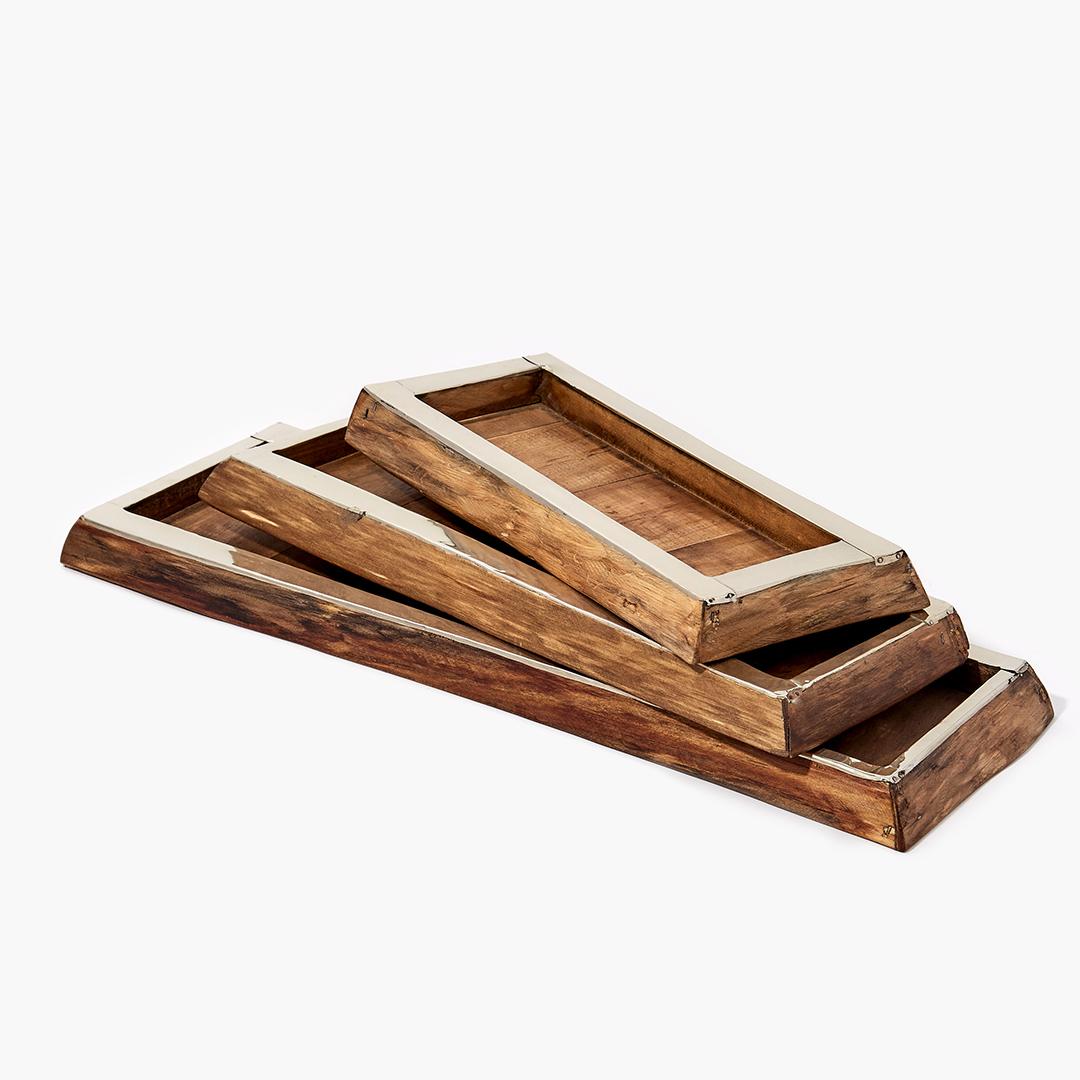 Chalten Mini Medium rechteckiges Tablett aus Holz und Alpaka Silber (Handgeschnitzt) im Angebot