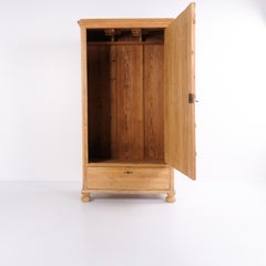 Chamber Cabinet In Pine Wood With Round Legs & Drawers From 1900s