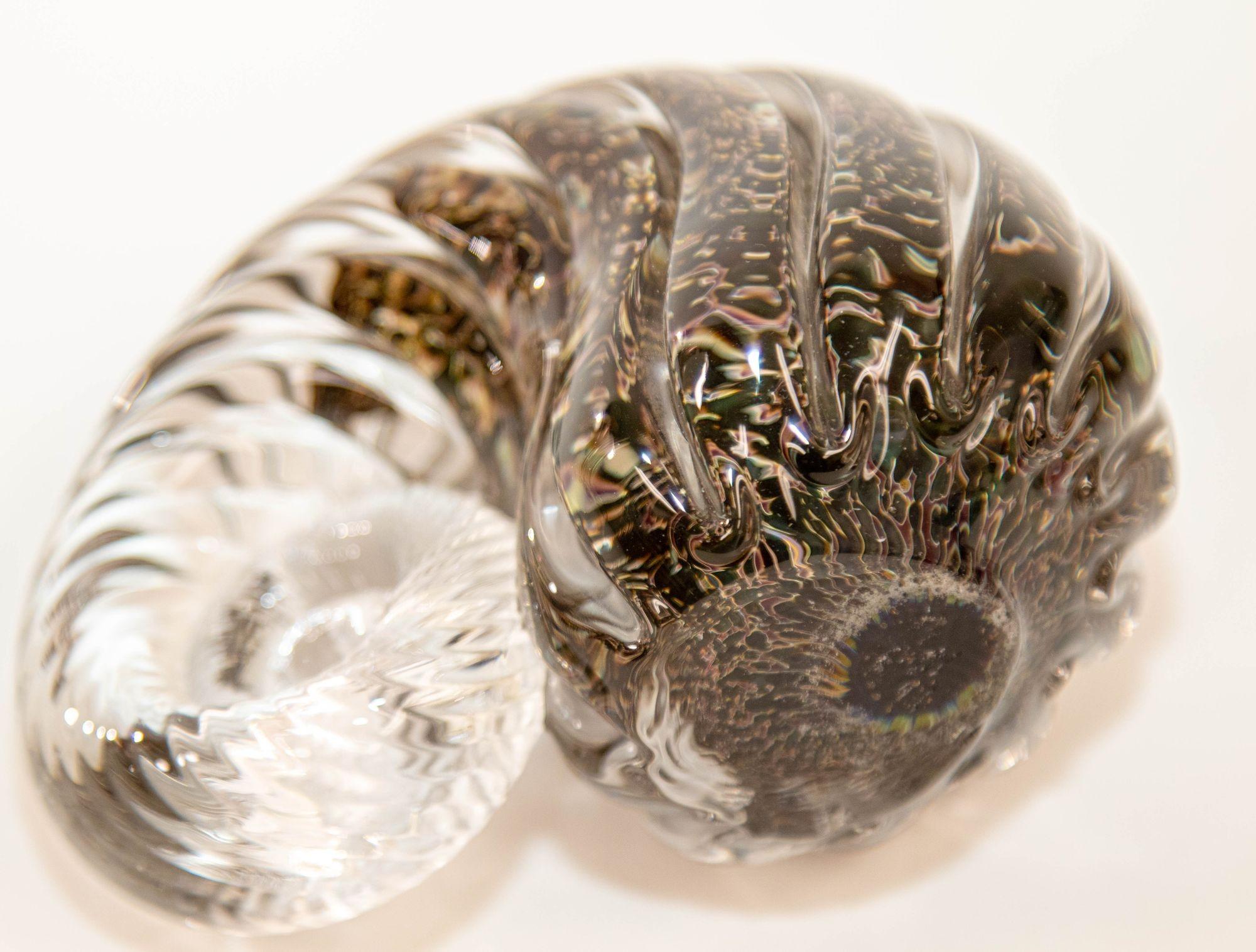 Chambered Nautilus Shell Art Glass Paperweight In Good Condition For Sale In North Hollywood, CA