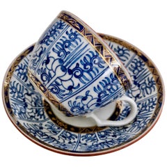 Antique Chamberlain Worcester Porcelain Teacup, Blue Lily Pattern, circa 1815