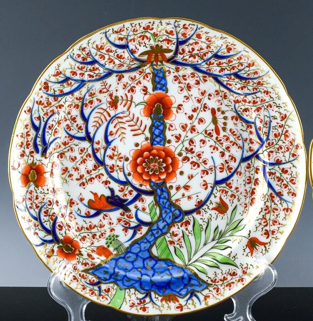 XIXe siècle Ensemble de douze assiettes plates Tree of Life en porcelaine de Chamberlain Worcester en vente