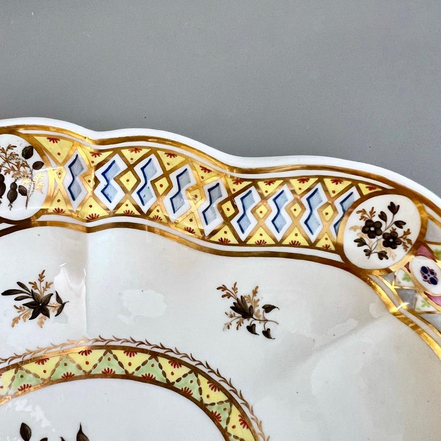 English Chamberlains Worcester Oval Dish, Harlequin Pattern in Style of Donegal, ca 1795 For Sale