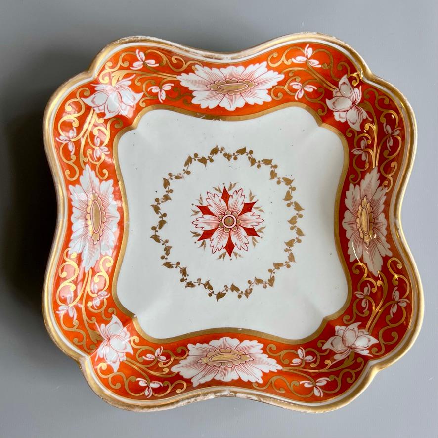 English Chamberlains Worcester Pair of Dishes, Orange and Gilt Floral Border, ca 1810 For Sale