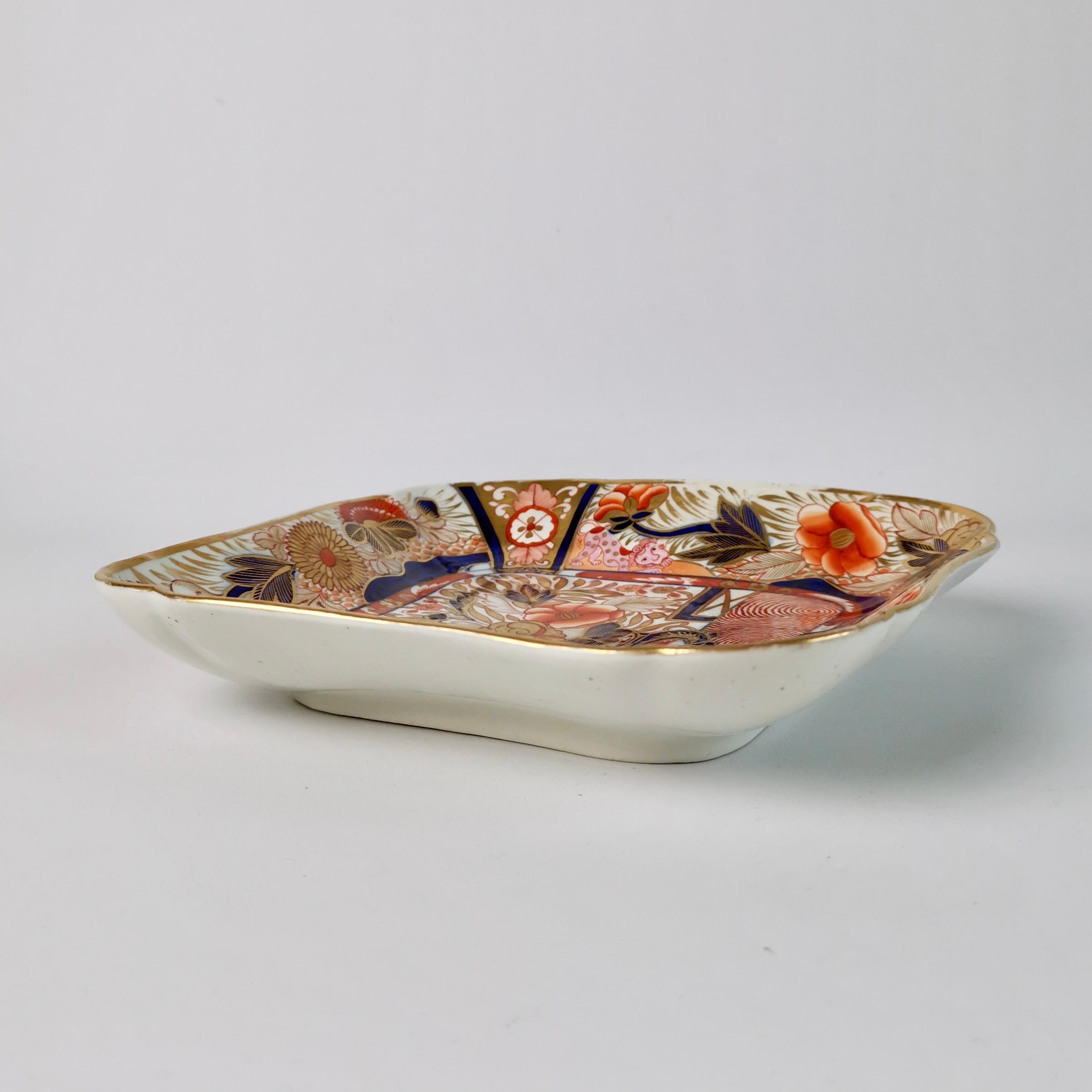 Chamberlains Worcester Porcelain Dish, Nelson or Fine Old Japan pattern, ca 1805 For Sale 5