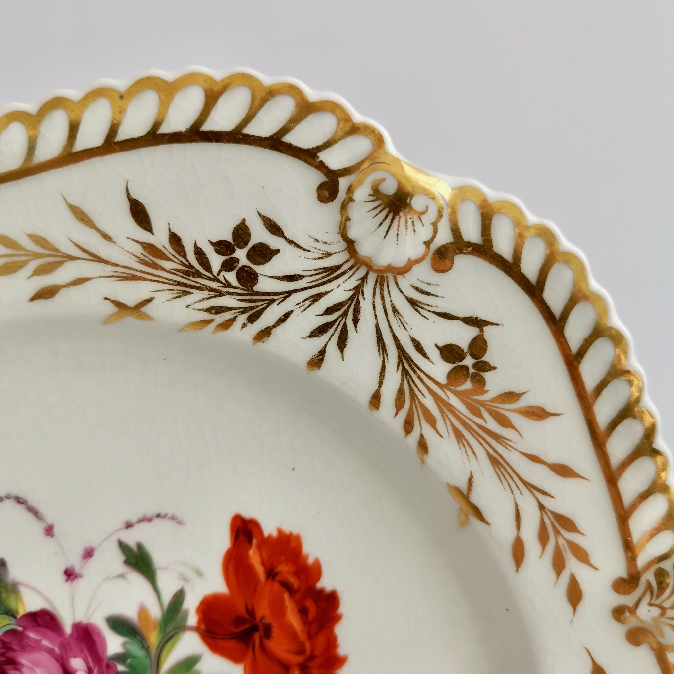 Early 19th Century Chamberlains Worcester Porcelain Plate, White with Flowers, Regency ca 1822 '1'