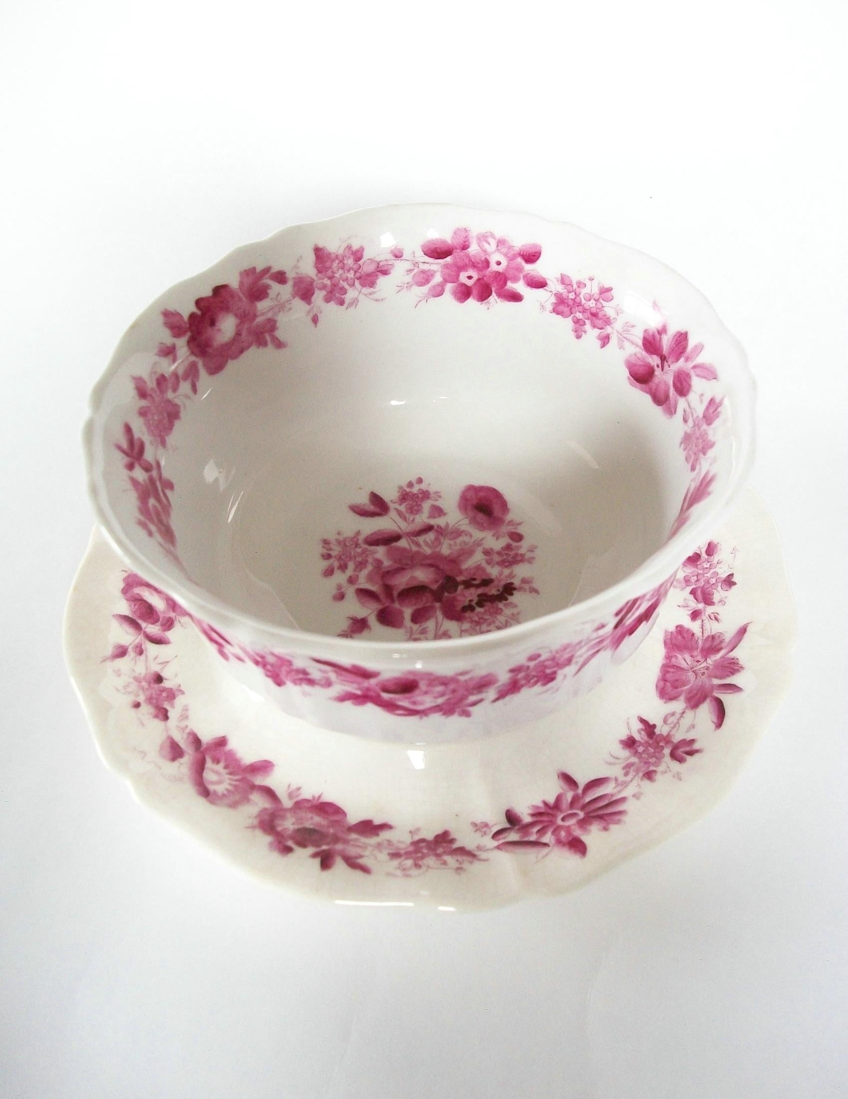 British CHAMBERLAIN'S WORCESTER - Transfer Decorated Bowl on Stand - U.K. - C. 1815-22 For Sale