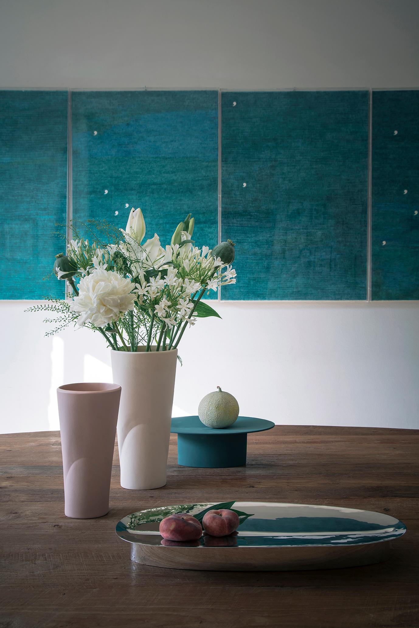 italien 21e siècle Chamelea II Petit vase en céramique rose Design Chiara Andreatti en vente