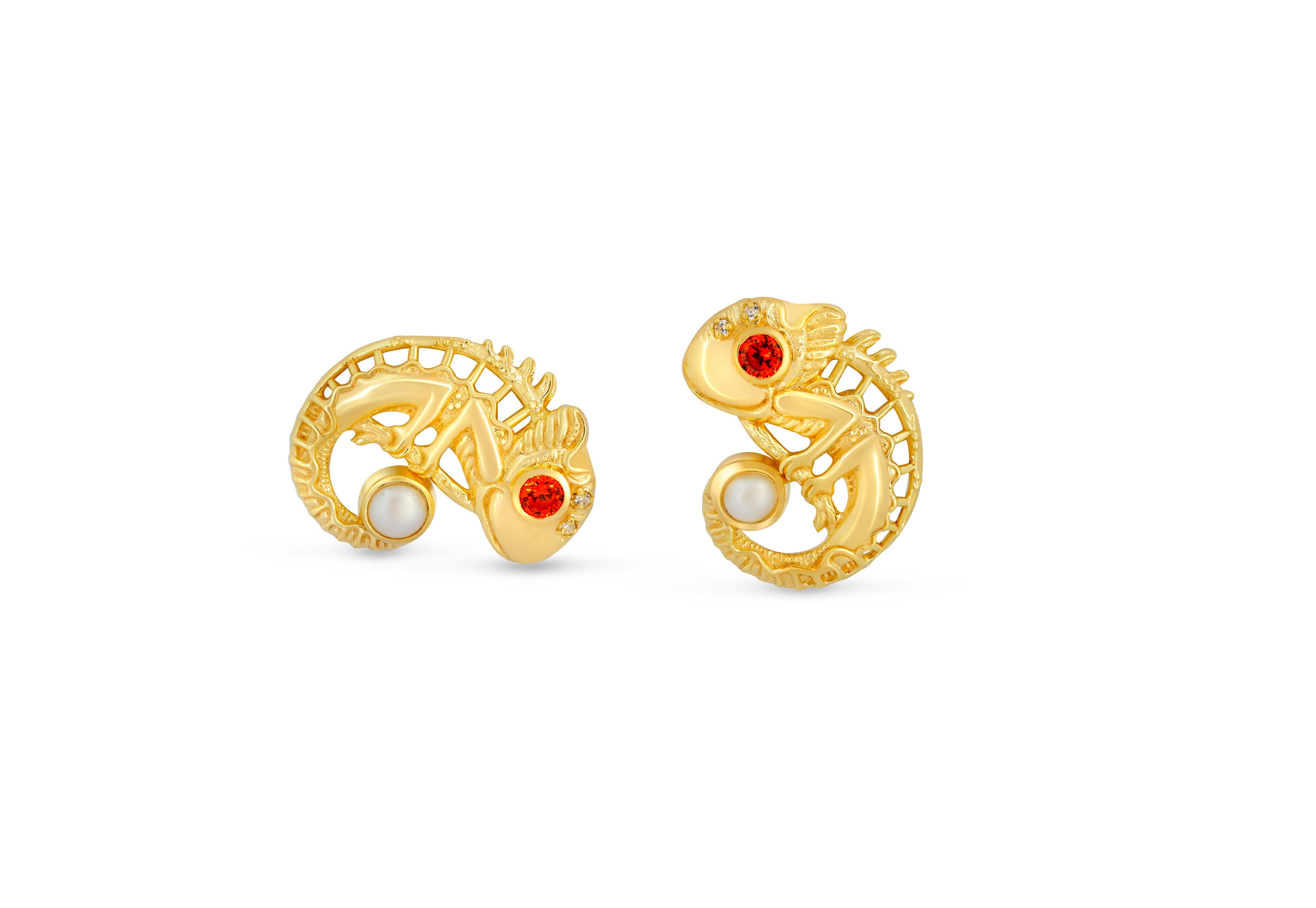 Modern Chameleon earrings studs 14k Gold.  For Sale