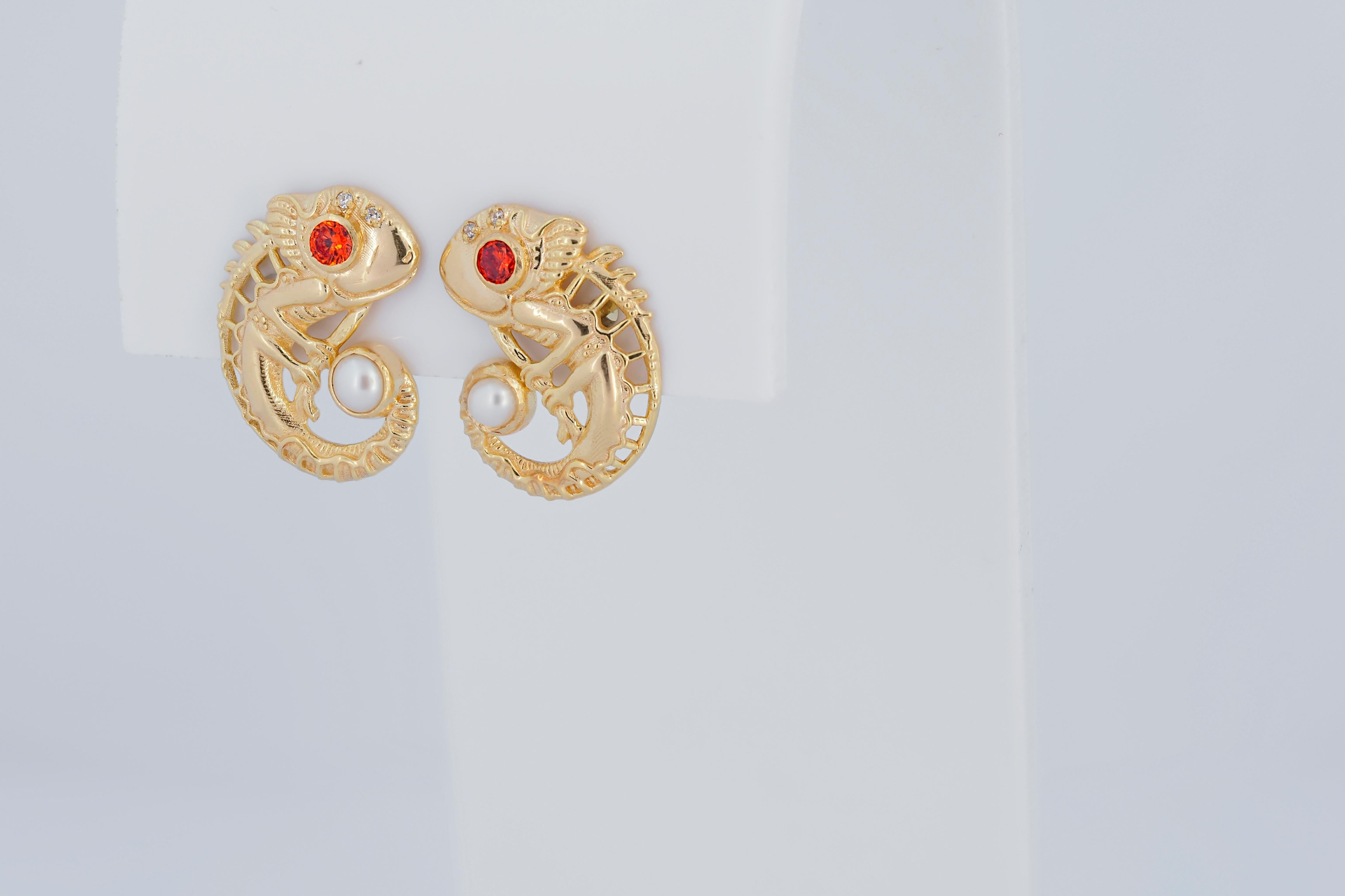 Chameleon earrings studs 14k Gold.  For Sale 2