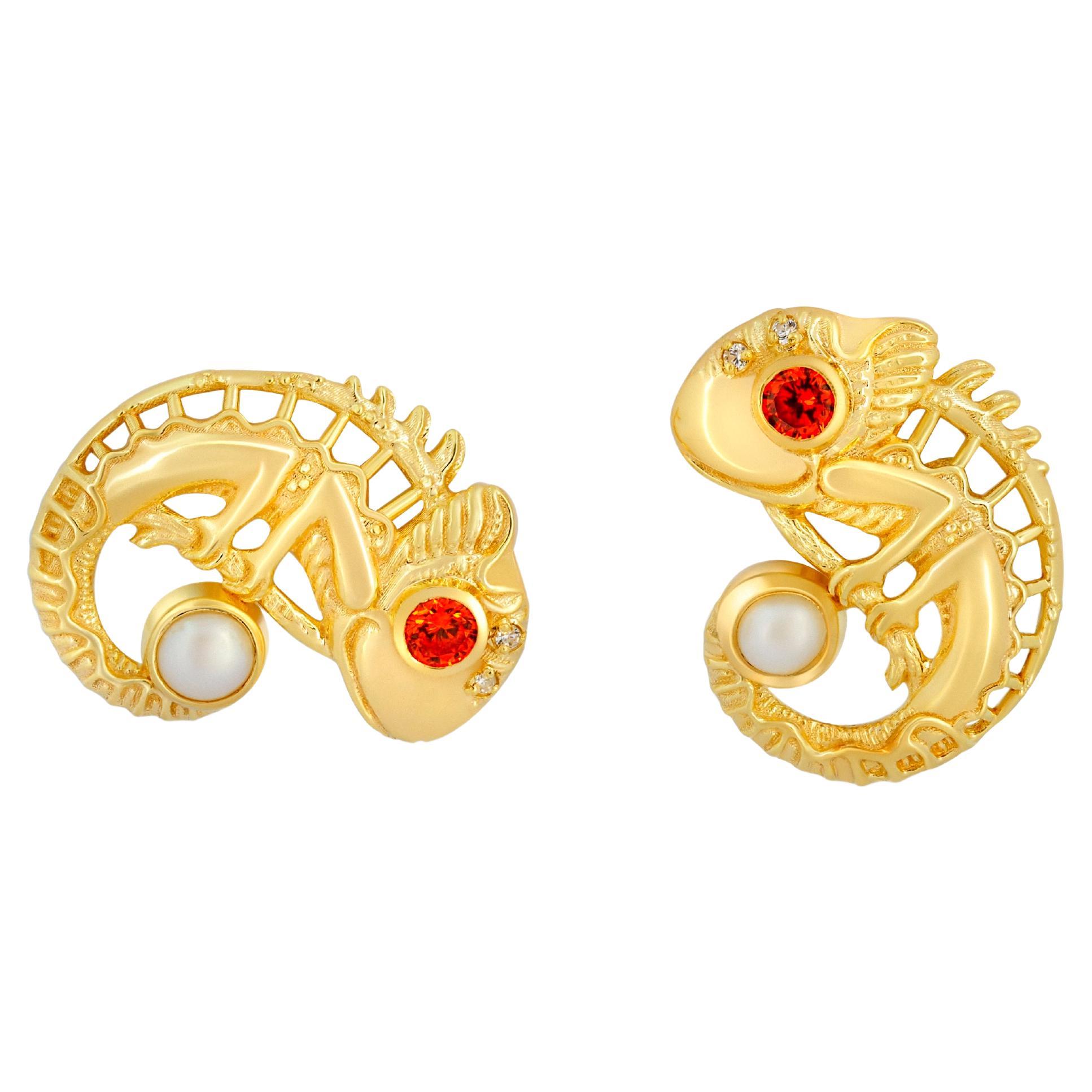Chameleon earrings studs 14k Gold.  For Sale
