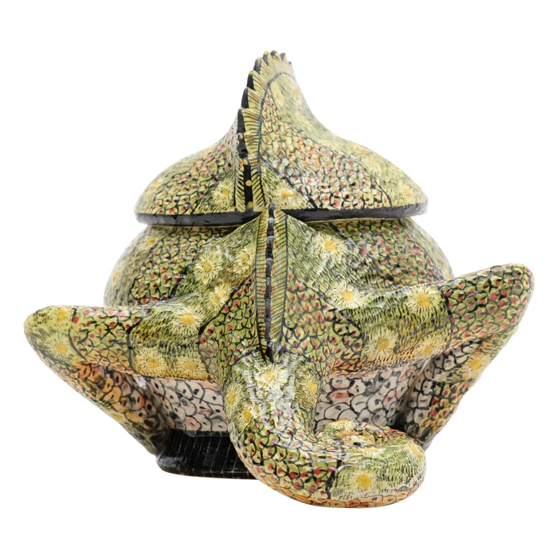 Hand-made Ceramic Chameleon Jewelry Box, made in South Africa In New Condition For Sale In North Miami, FL