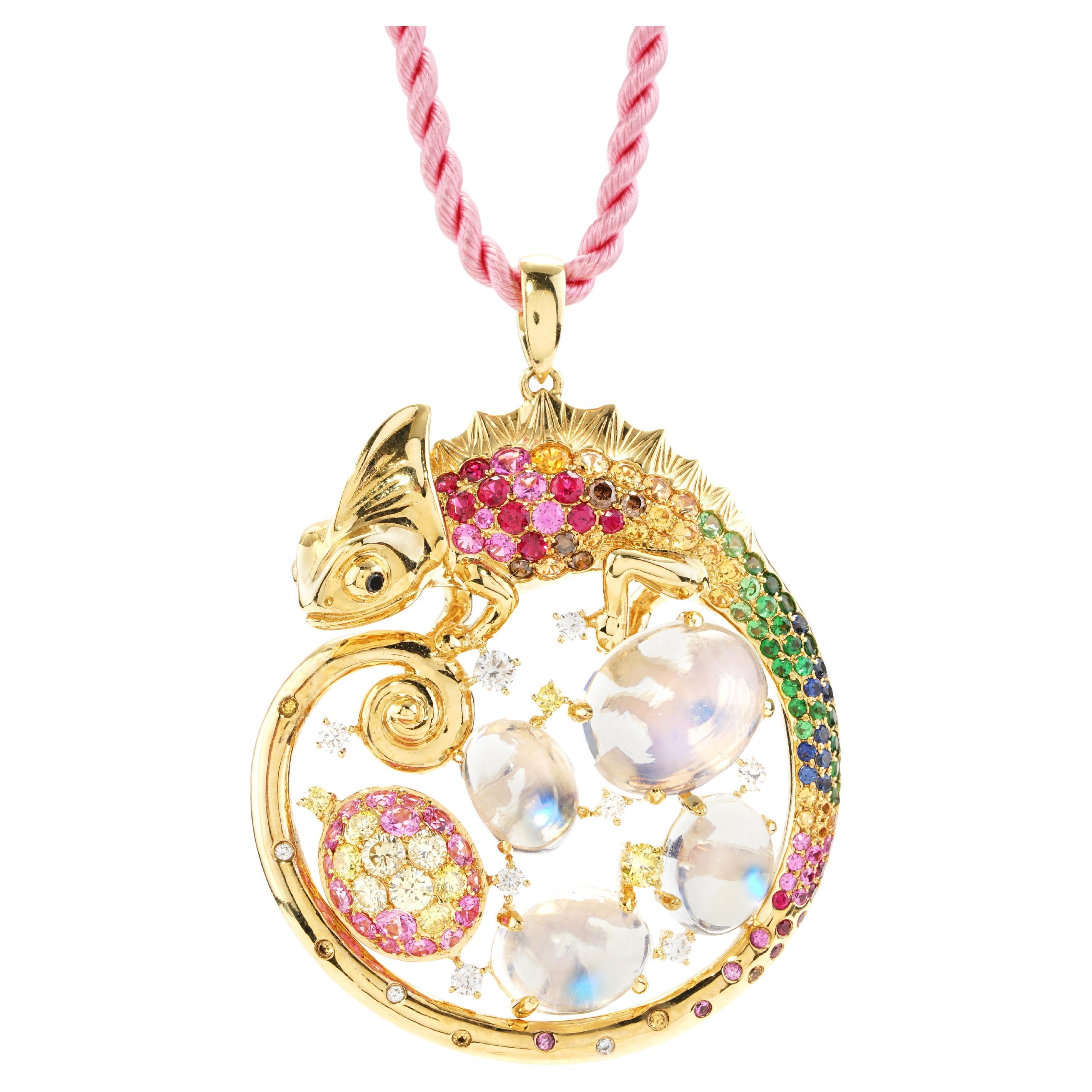 Ciondolo Camaleonte 12 pietre lunari CTTW con gemme e diamanti multicolori in oro 18 carati in vendita