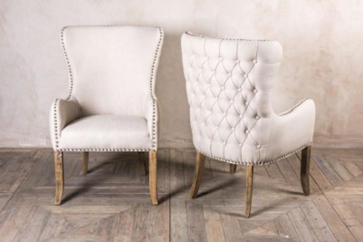 A fine Chamonix upholstered carver chair range, 20th century.

With their pressed-button detailing, these ‘Chamonix’ upholstered carver chairs exude class.

The chairs come in both a carver and a side chair, and are available in three colors: