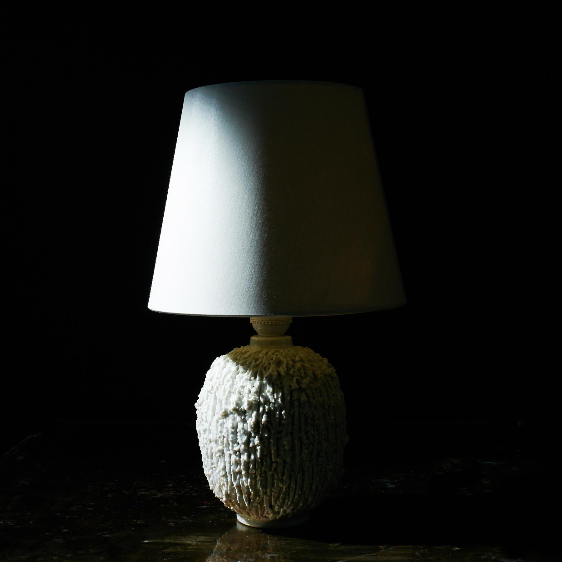 Chamotte Table Lamp in Ceramic by Gunnar Nylund In Good Condition For Sale In Berlin, BE