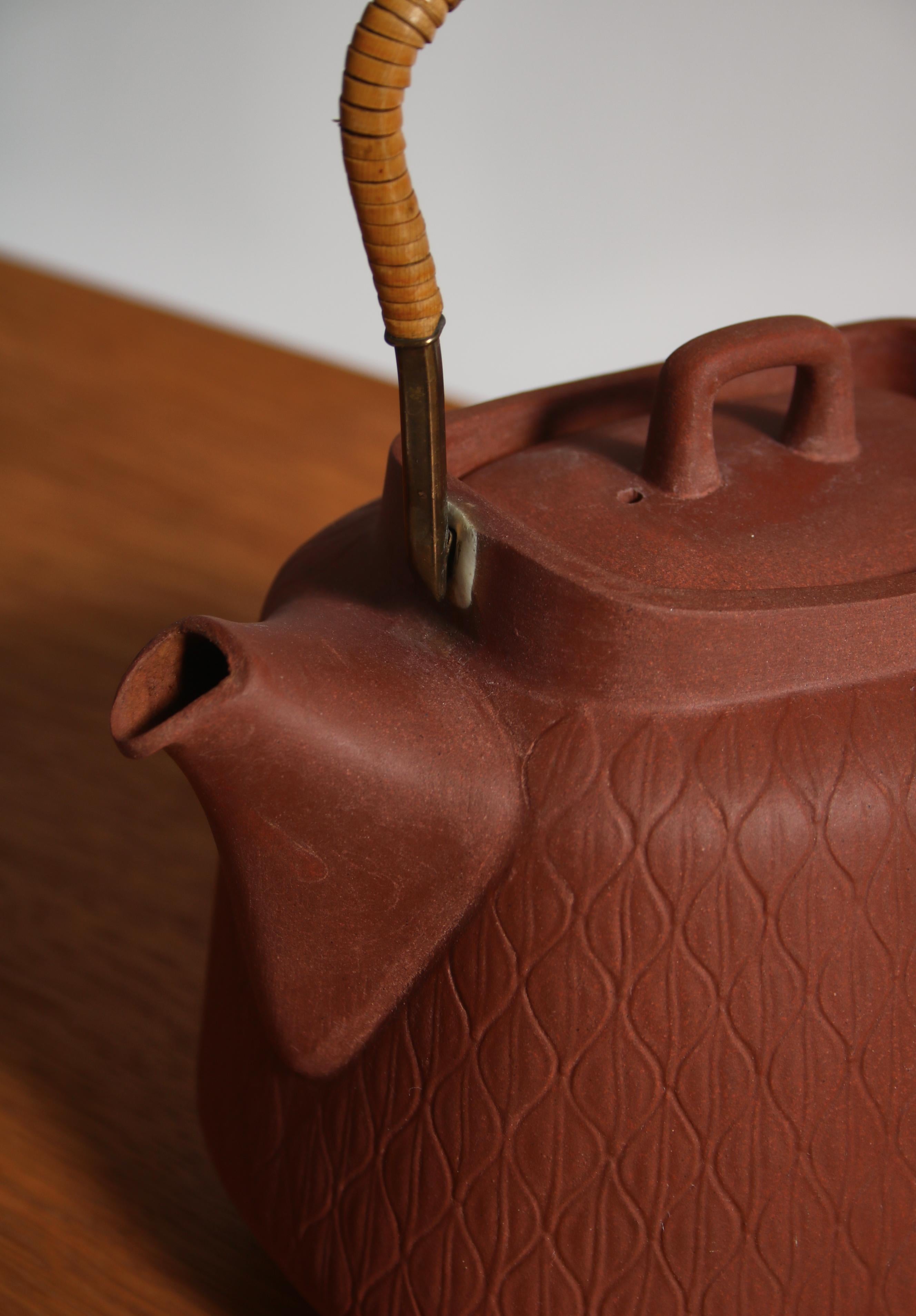 Danish Chamotte Teapot by J.H. Quistgaard for Palshus Ceramics, Denmark, 1950s