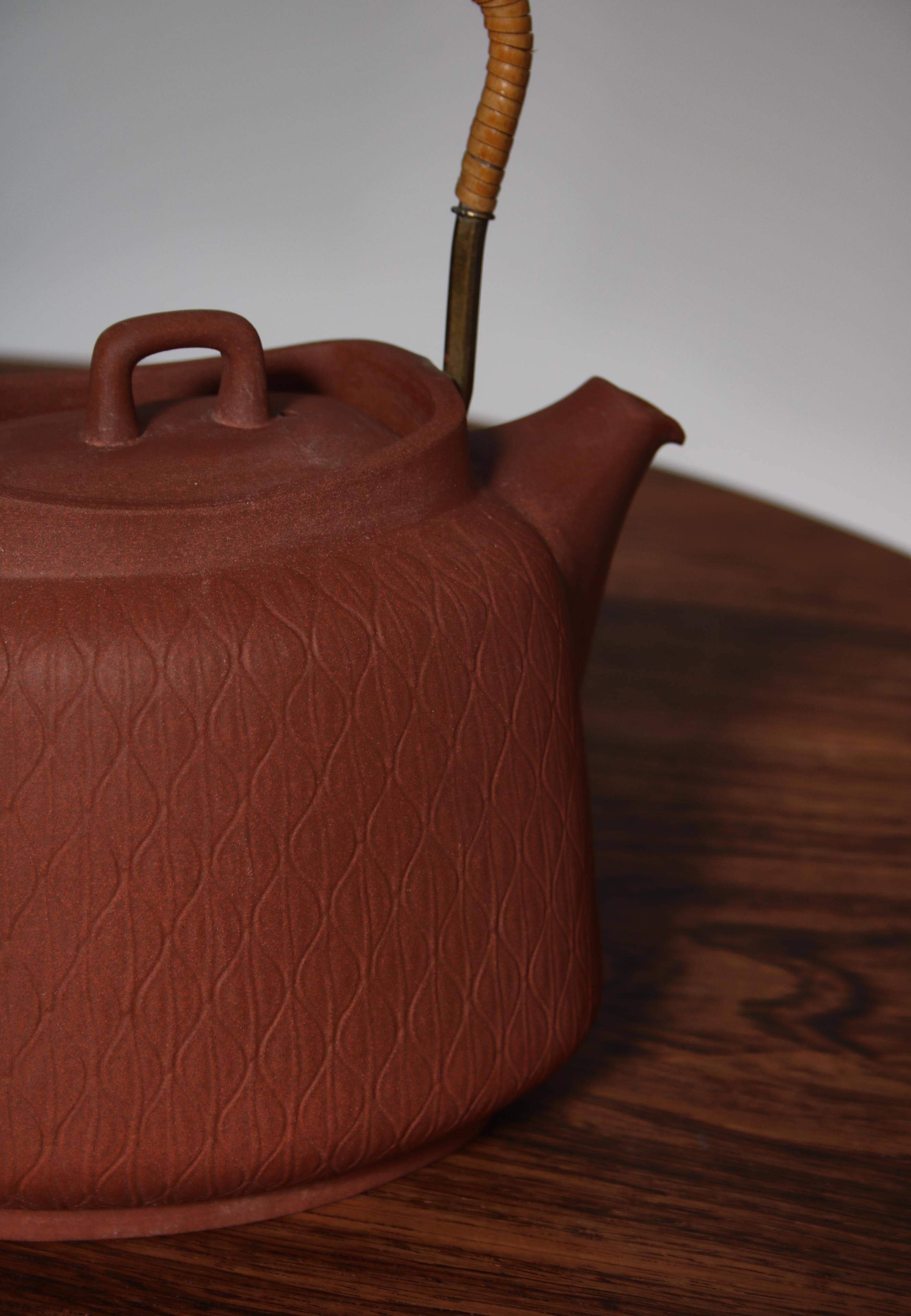 Mid-20th Century Chamotte Teapot by J.H. Quistgaard for Palshus Ceramics, Denmark, 1950s