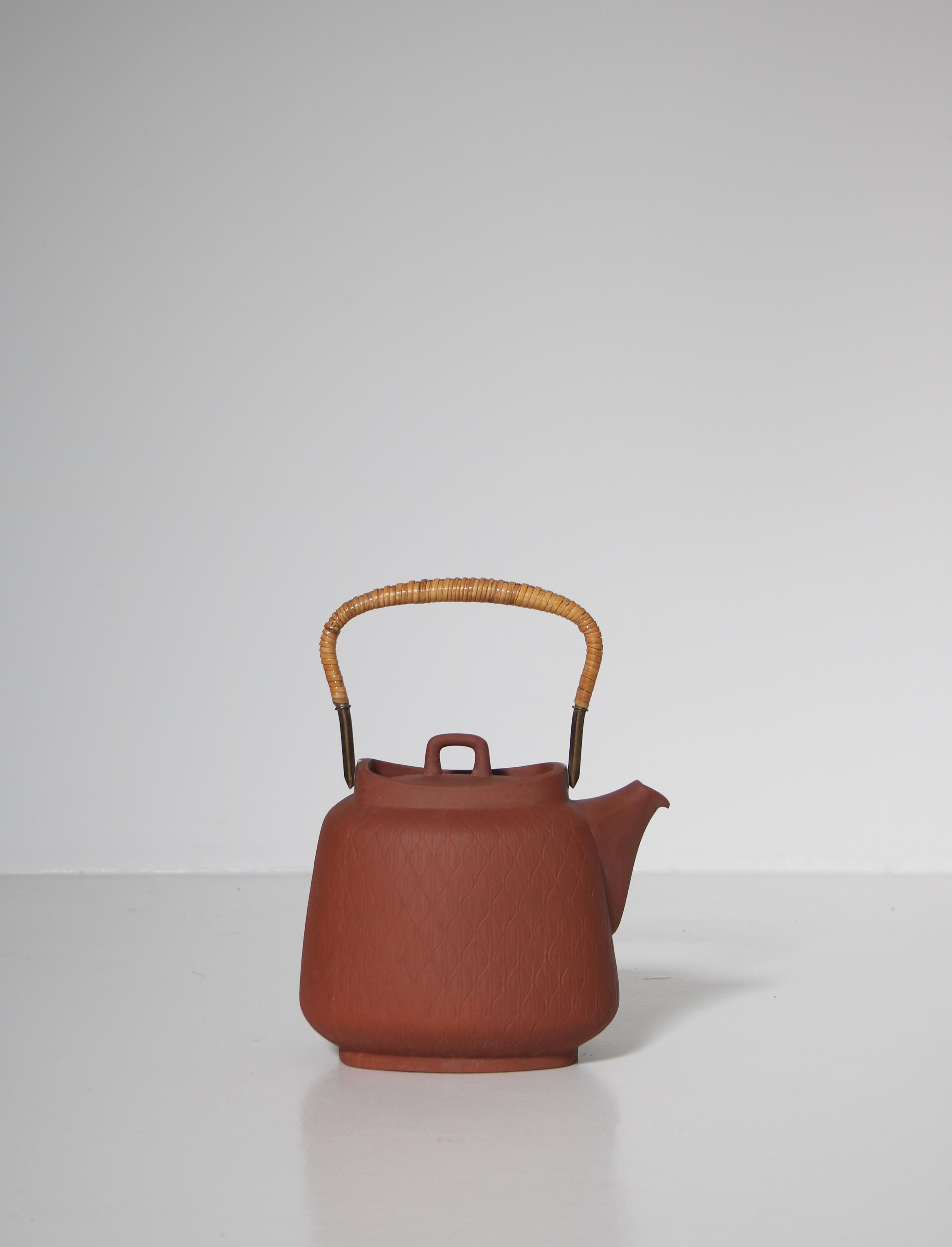 Chamotte Teapot by J.H. Quistgaard for Palshus Ceramics, Denmark, 1950s 2