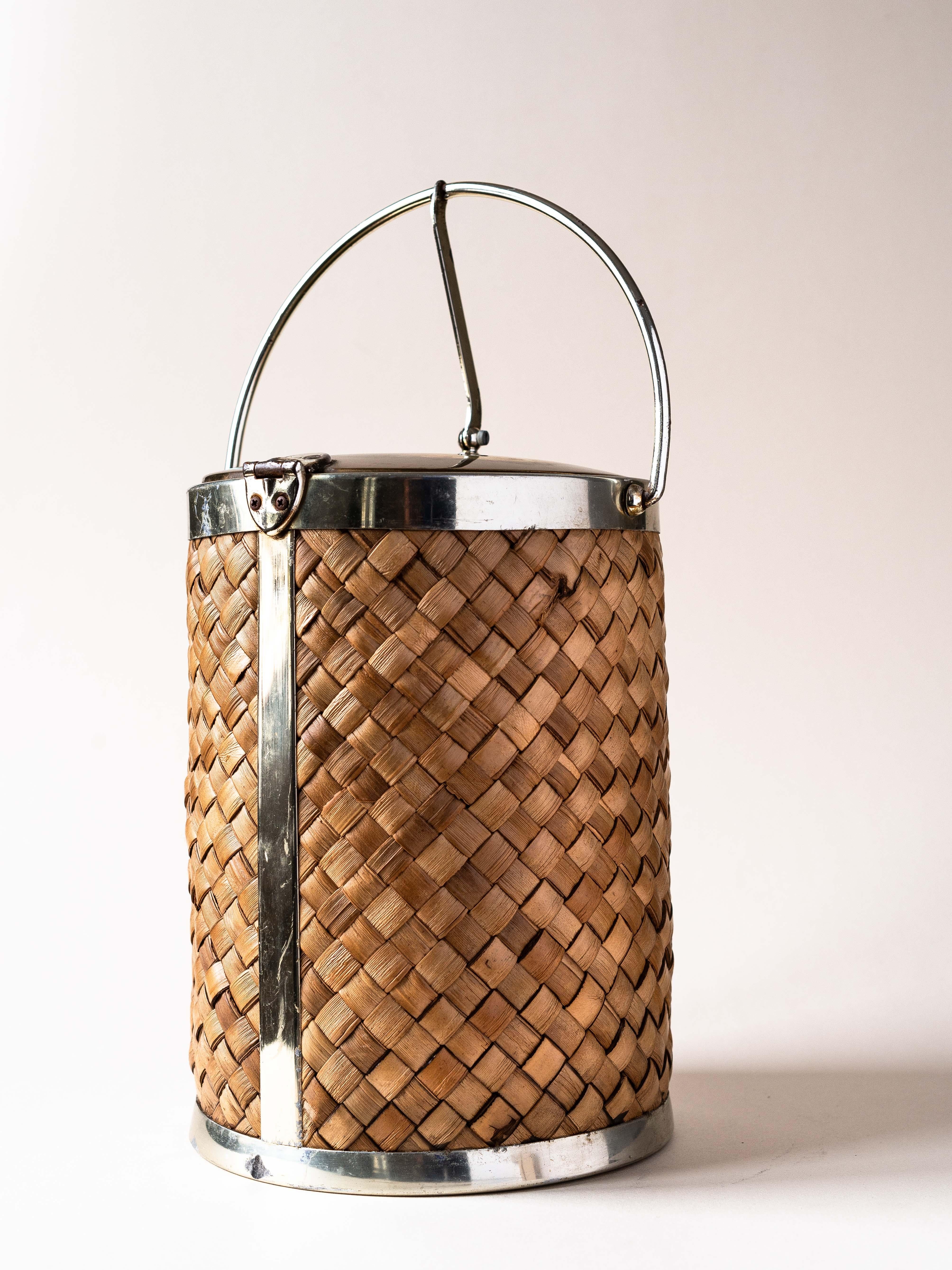 Ice Bucket Raffia and Golden Metal, France 1970s In Good Condition For Sale In ROUEN, FR