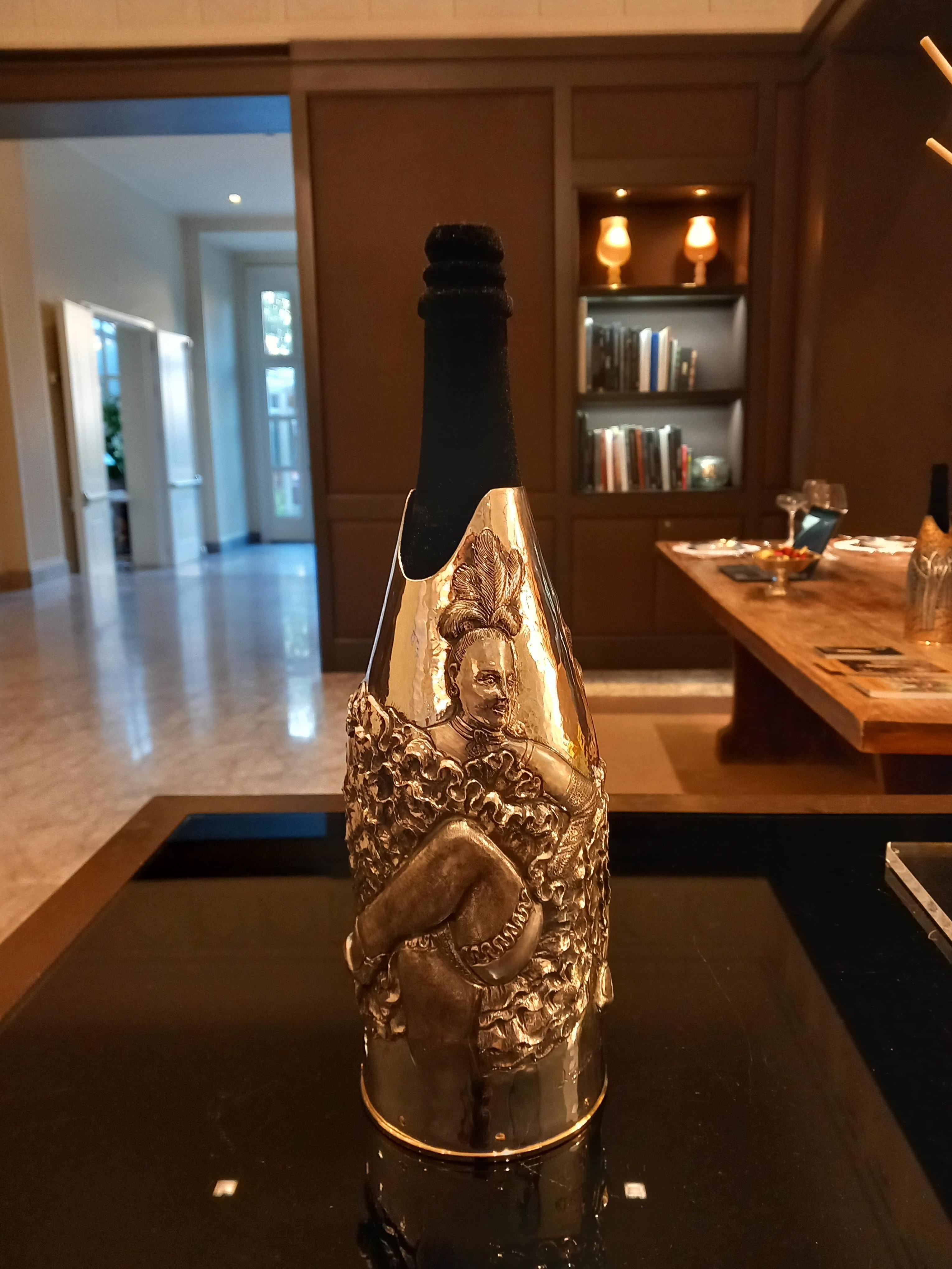 Contemporary Champagne Bottle Cover, Can Can, Silver, Luxory Gift, Hand Made, Italy, 2024 For Sale