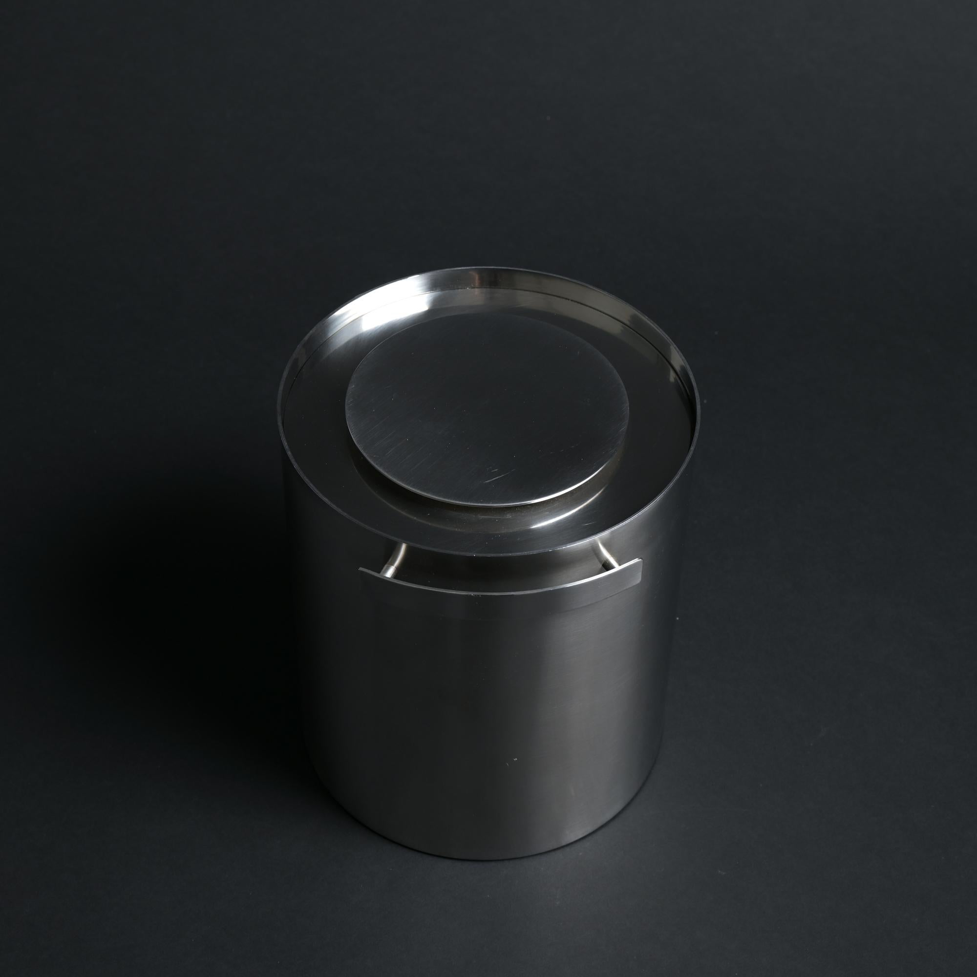 Champagne Bucket by Arne Jacobsen for Stelton For Sale 5