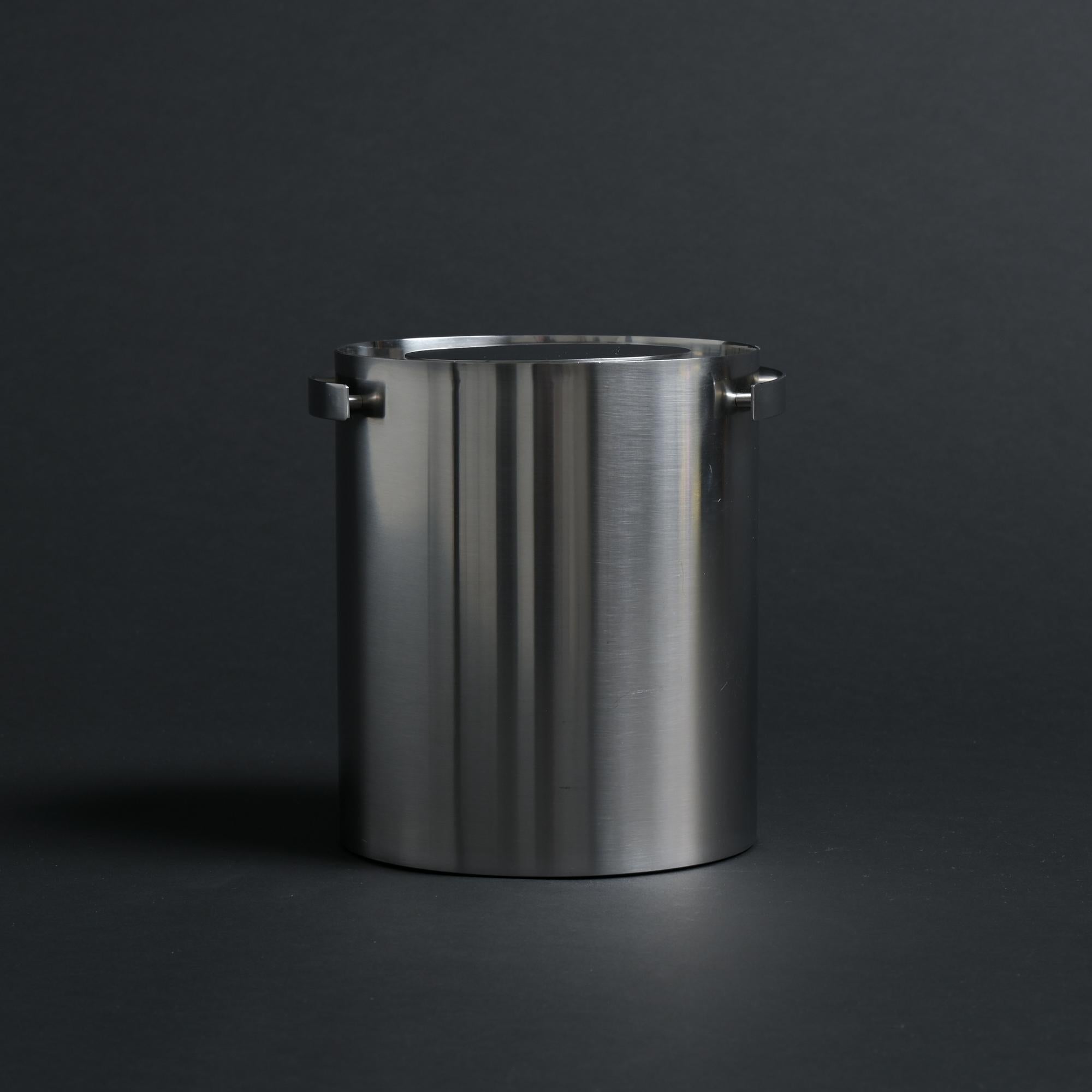 Champagne Bucket by Arne Jacobsen for Stelton For Sale 1