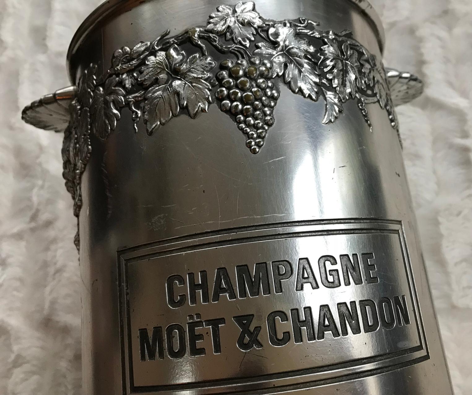 Moderne Rafraîchisseur de seau à champagne Moet & Chandon:: France